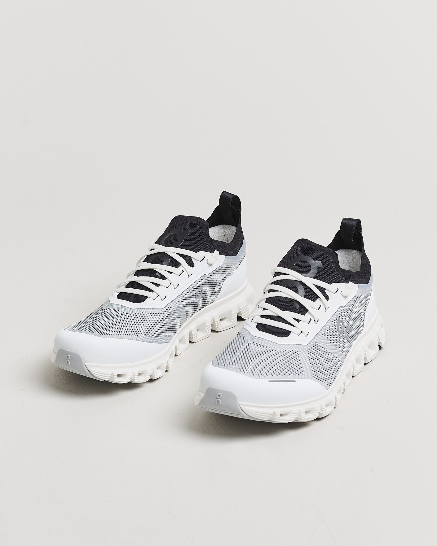 Men | Sneakers | On | Cloud 6 Versa White/Black