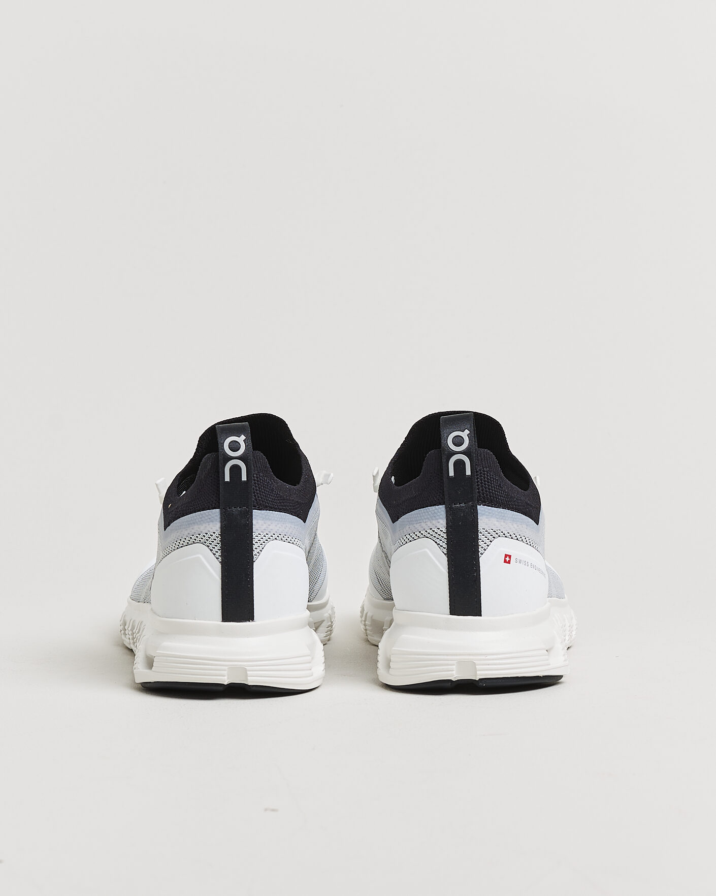 Men | Sneakers | On | Cloud 6 Versa White/Black