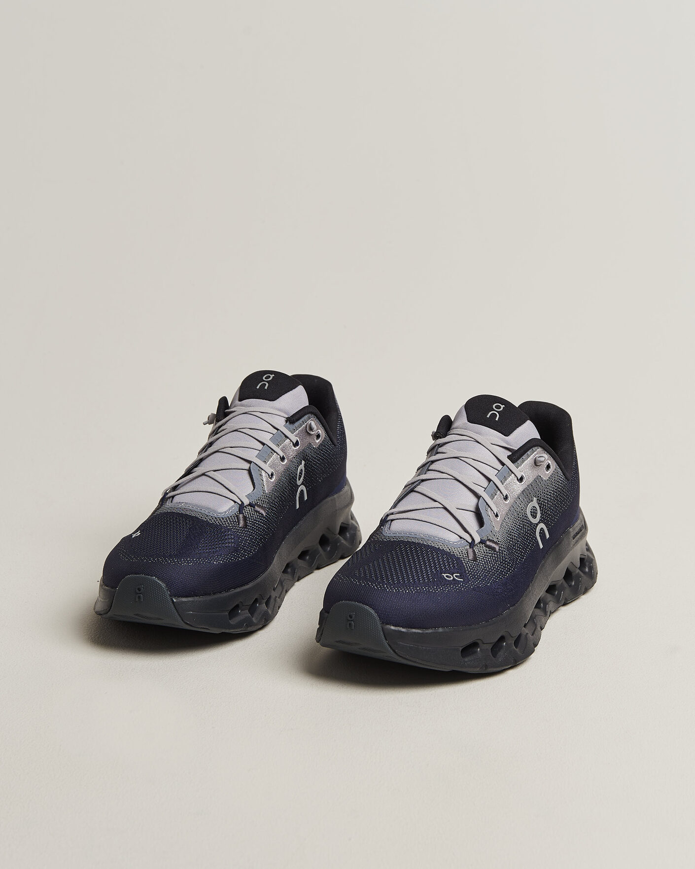 Men | Sneakers | On | Cloudtilt Platinum/Midnight