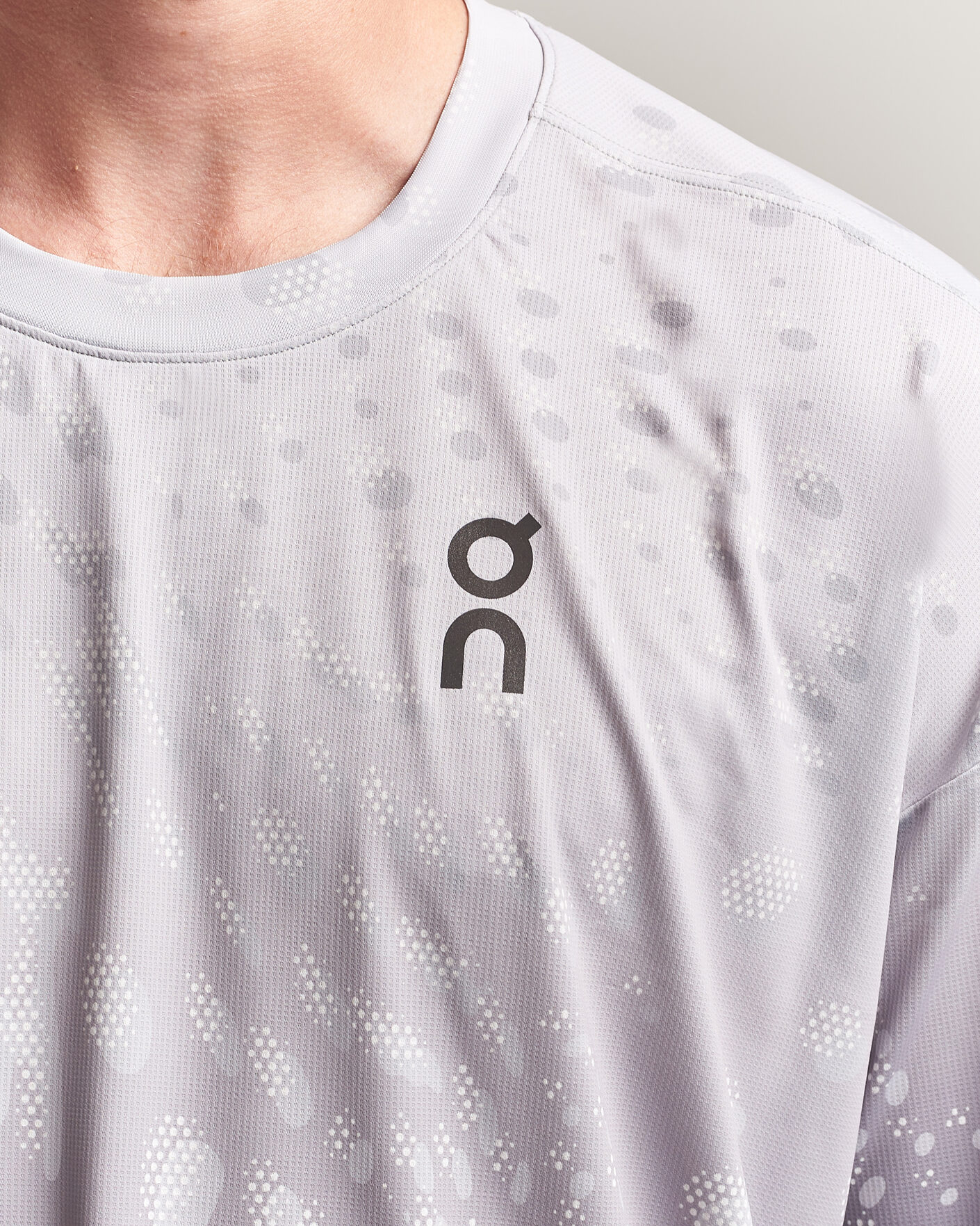 Men | T-Shirts | On | Performance Volt T-Shirt Espresso