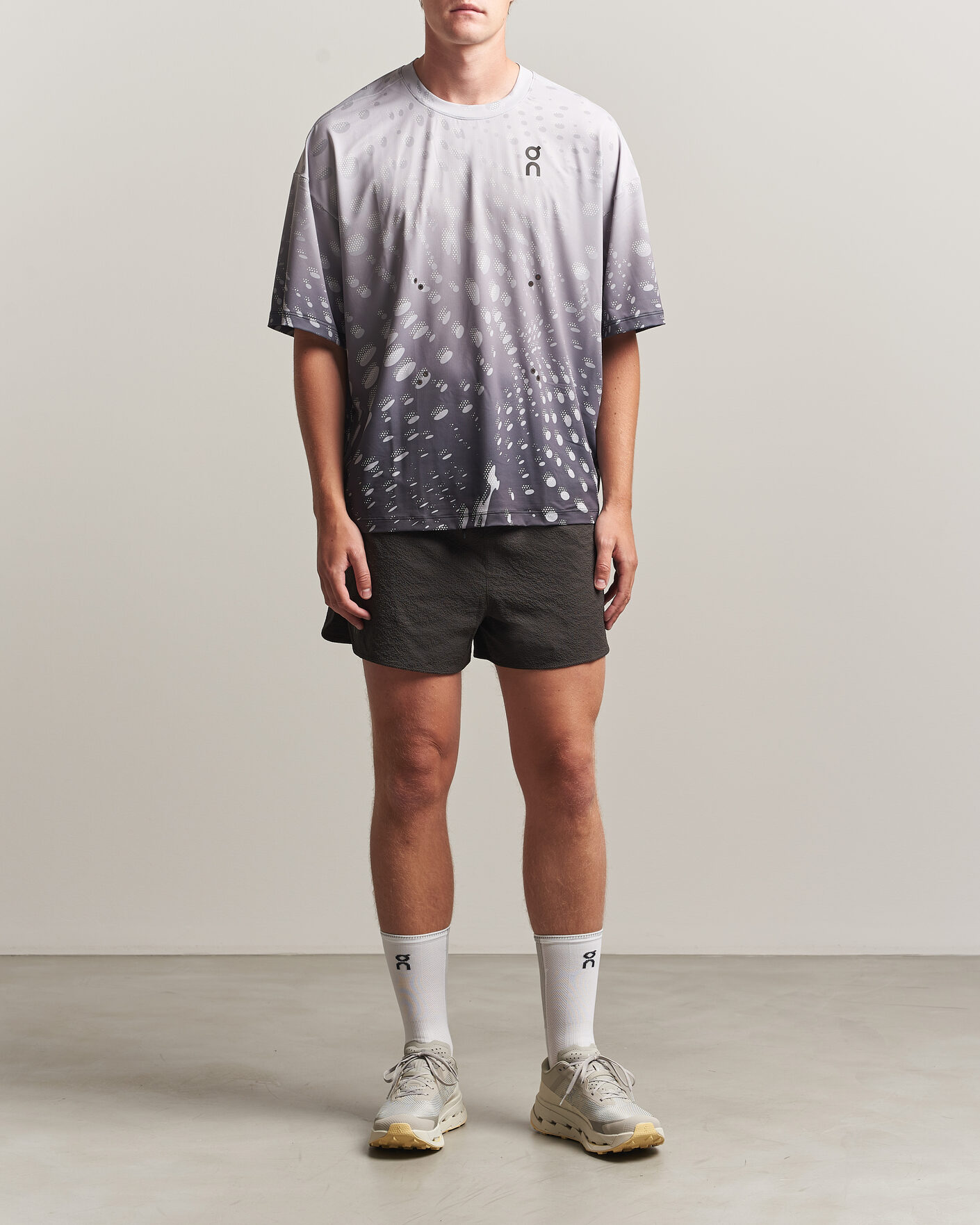 Men | Shorts | On | Performance Volt Shorts Espresso