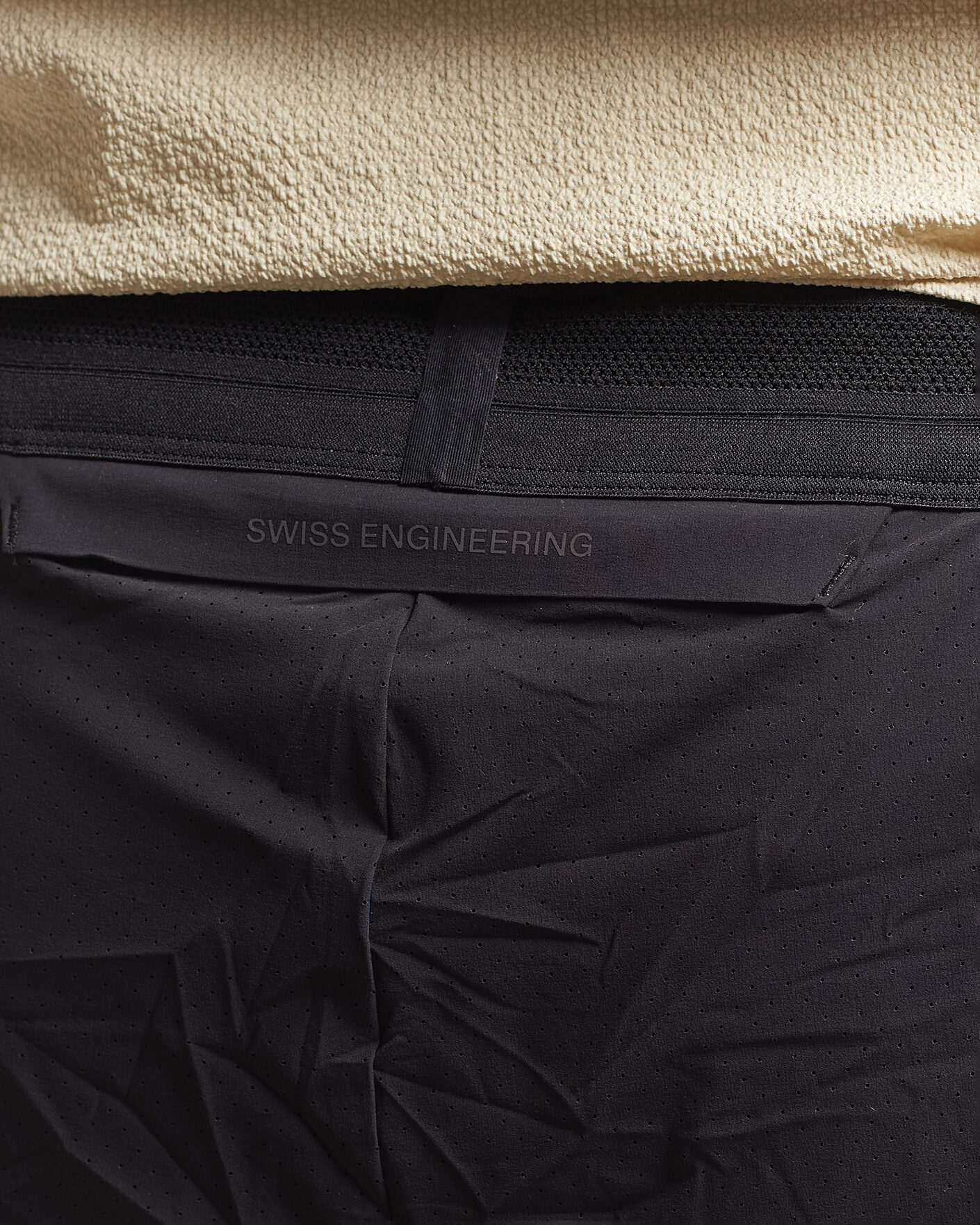 Men | Shorts | On | 5 Inch Performance 2/1 Shorts Black