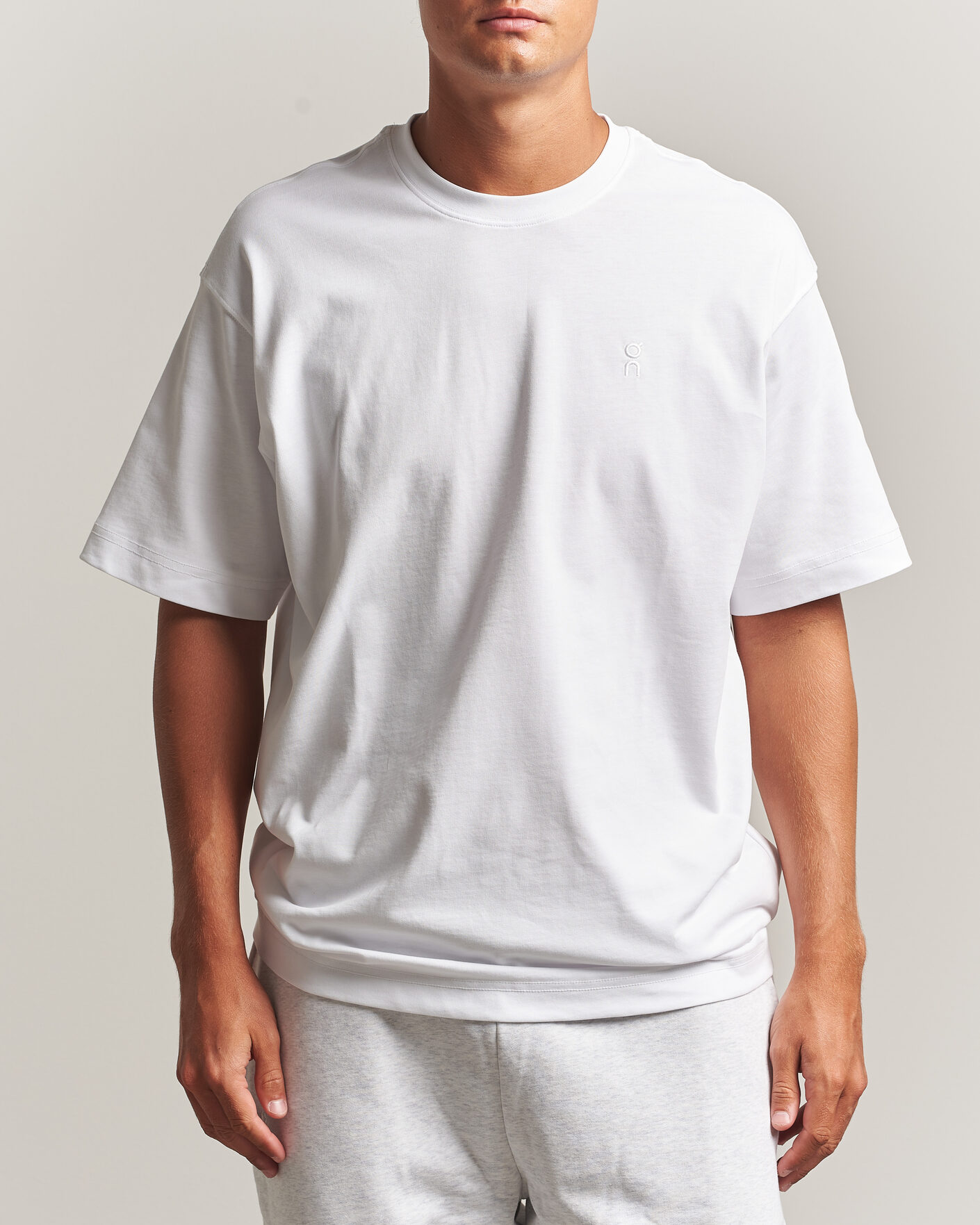 Men | T-Shirts | On | Club Collective T-Shirt White