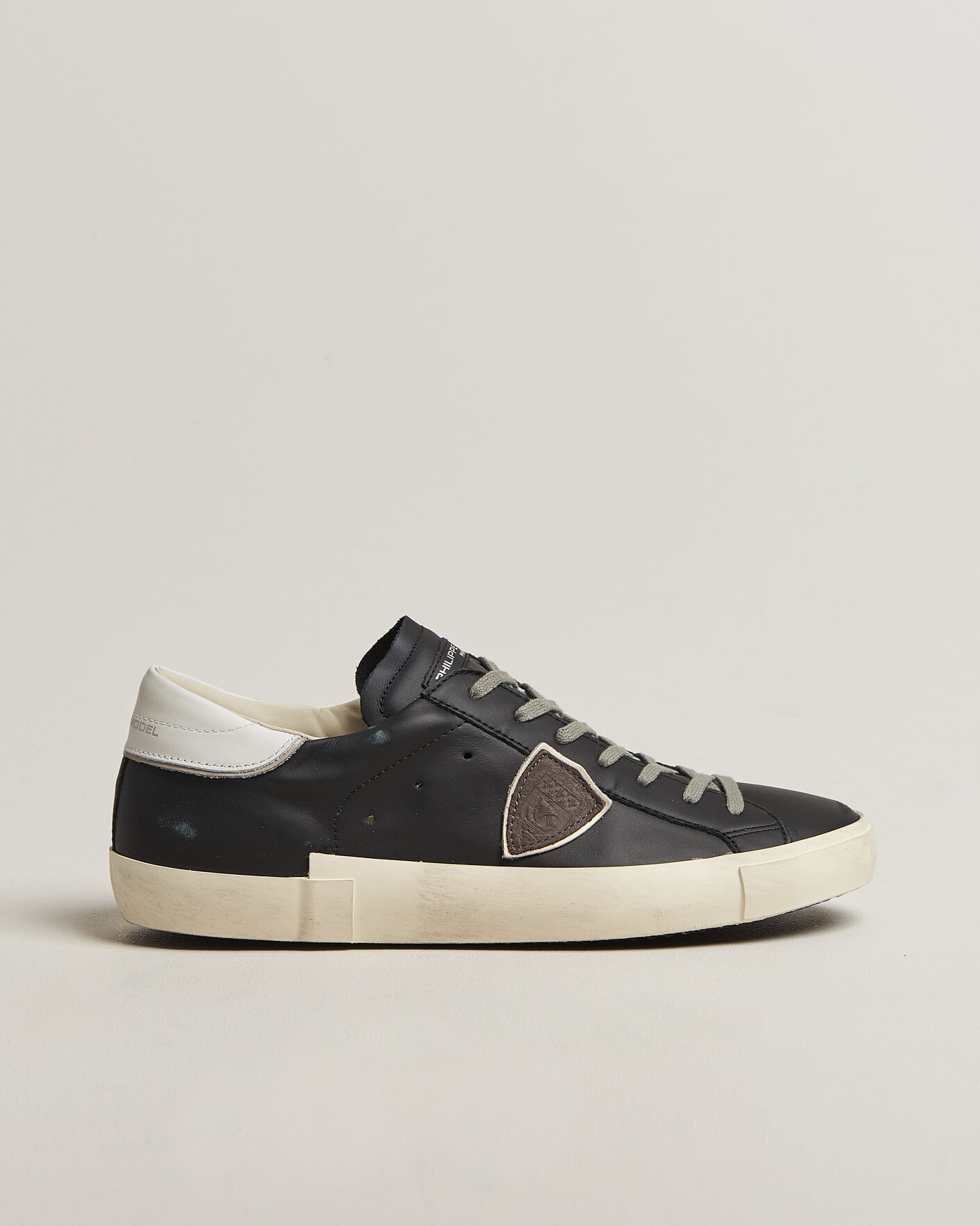 Men | Sneakers | Philippe Model | PRSX Low Top Suede Sneaker Black/White
