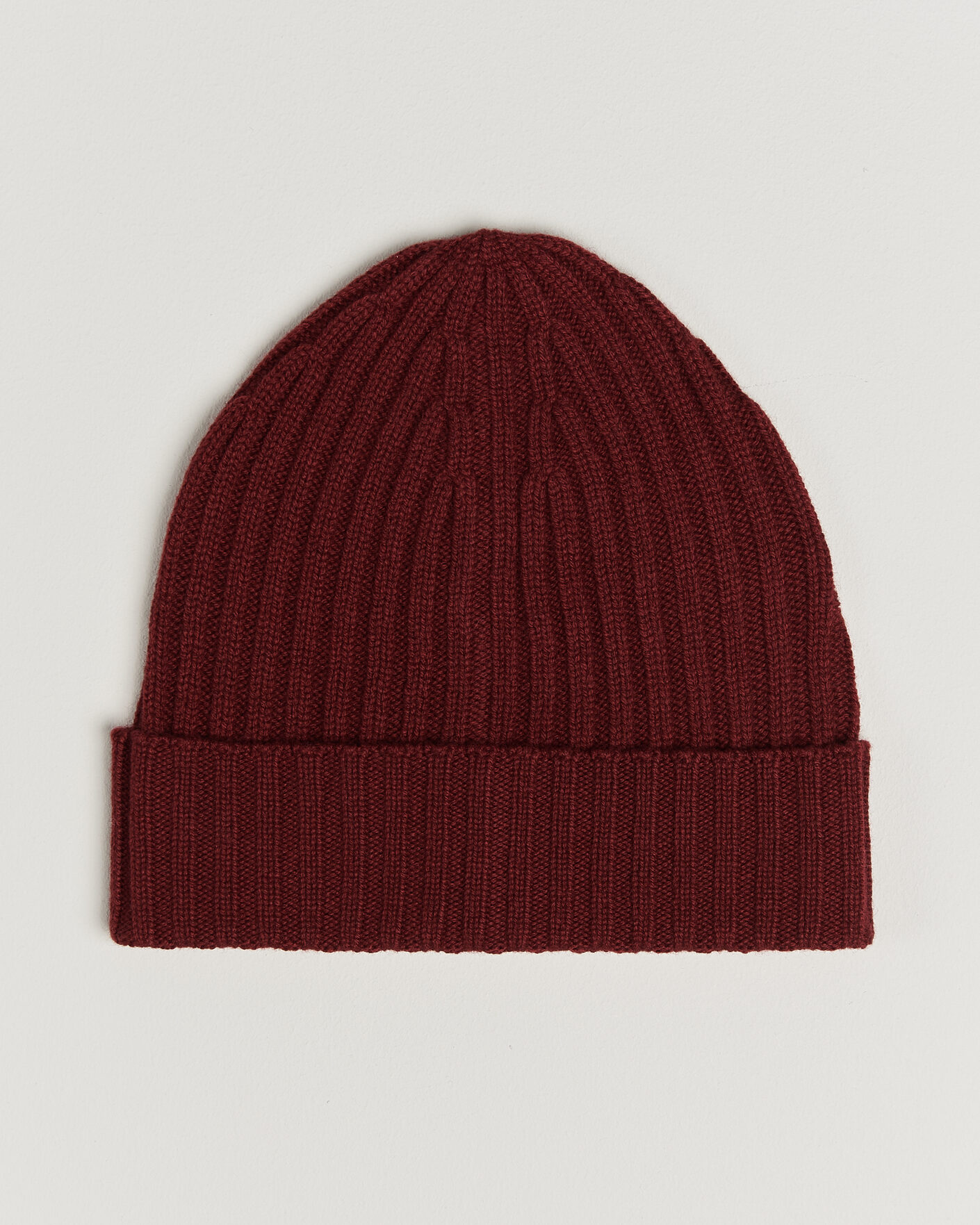 Men | Beanies | Piacenza Cashmere | Ribbed Cashmere Beanie Burgundy