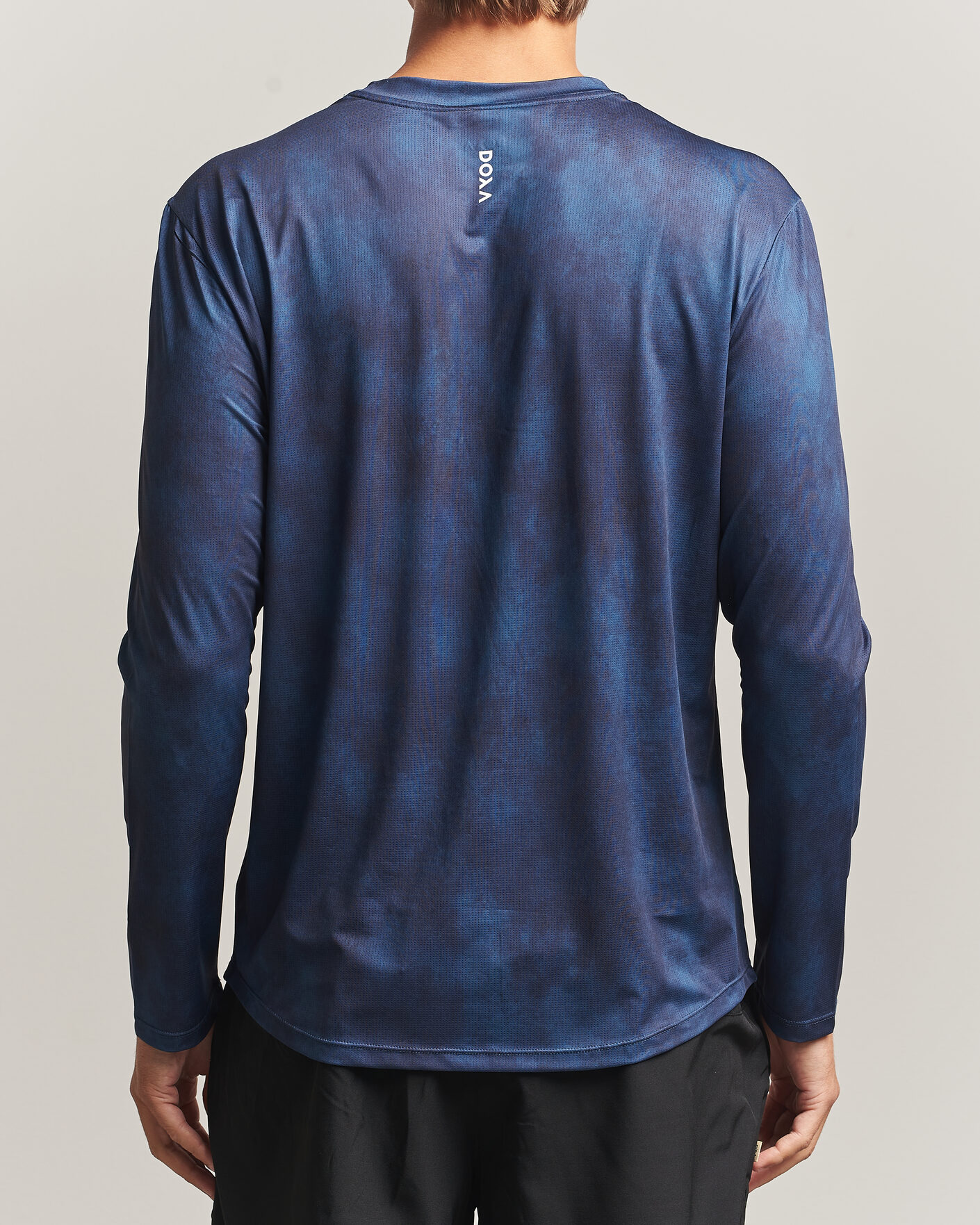 Men | T-Shirts | DOXA | Rerun Long Sleeve T-Shirt Indigo