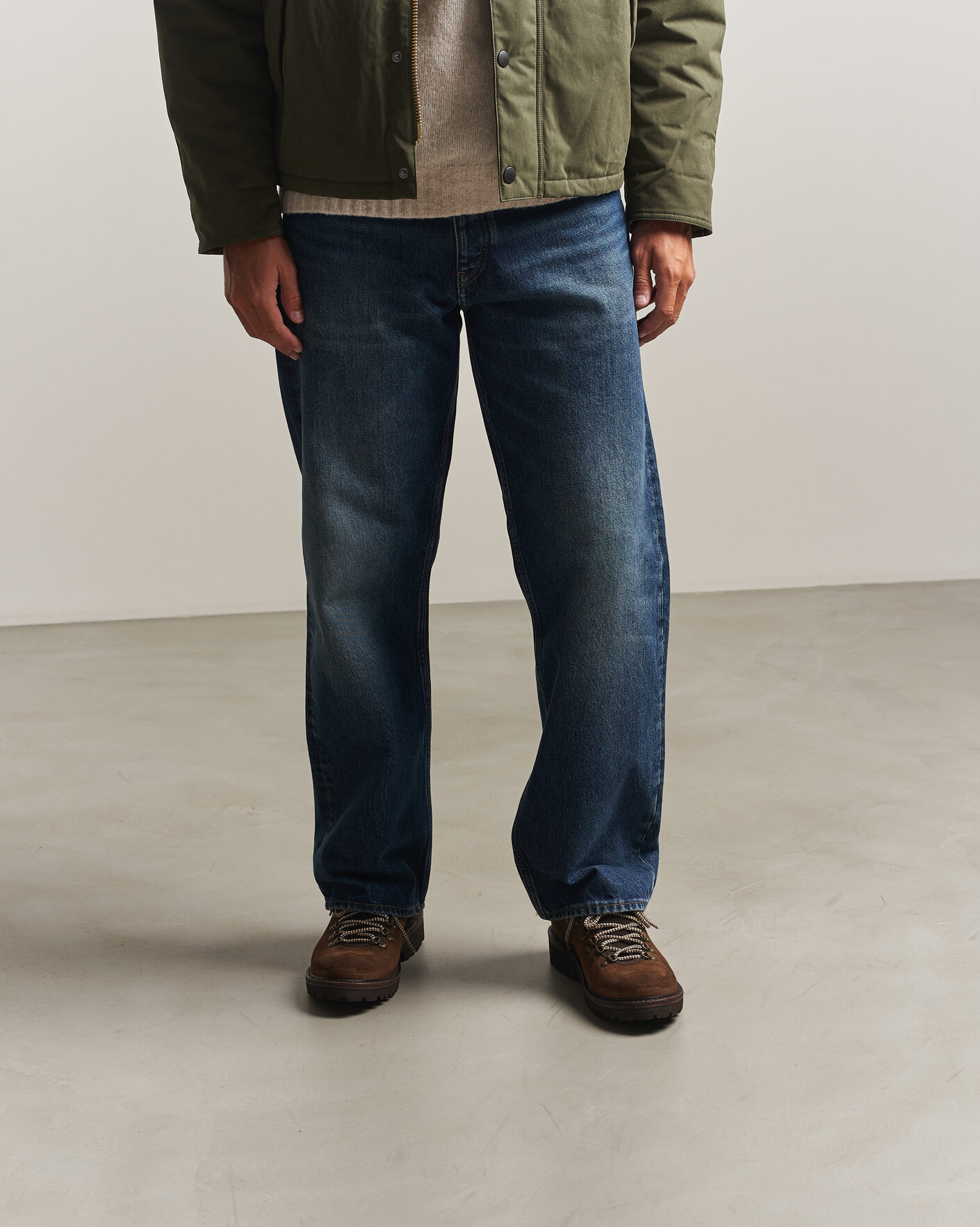 Men | Boots | Astorflex | Forflex Low Mountain Shoe Dark Khaki Suede