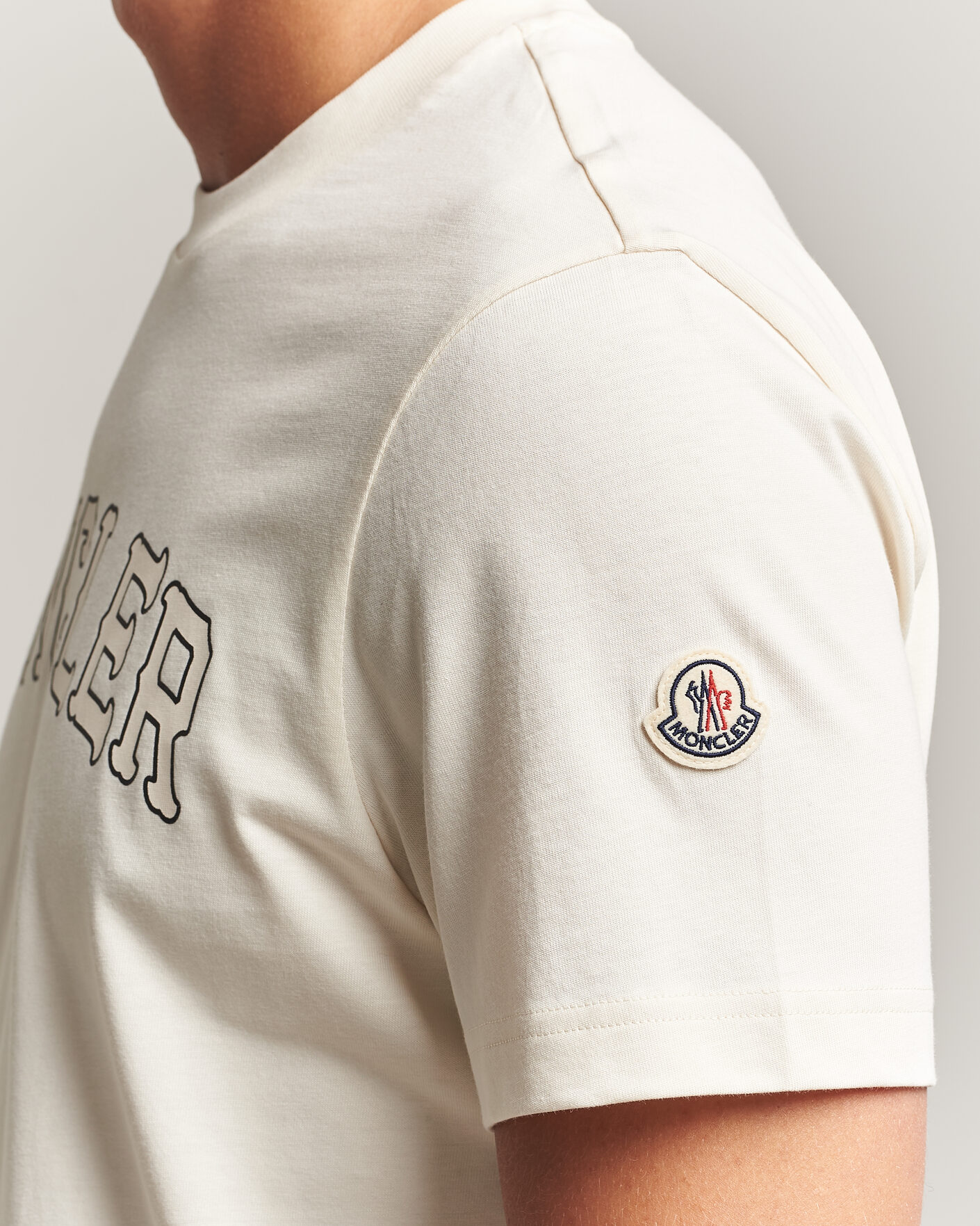 Men | T-Shirts | Moncler | College Logo T-Shirt Off White