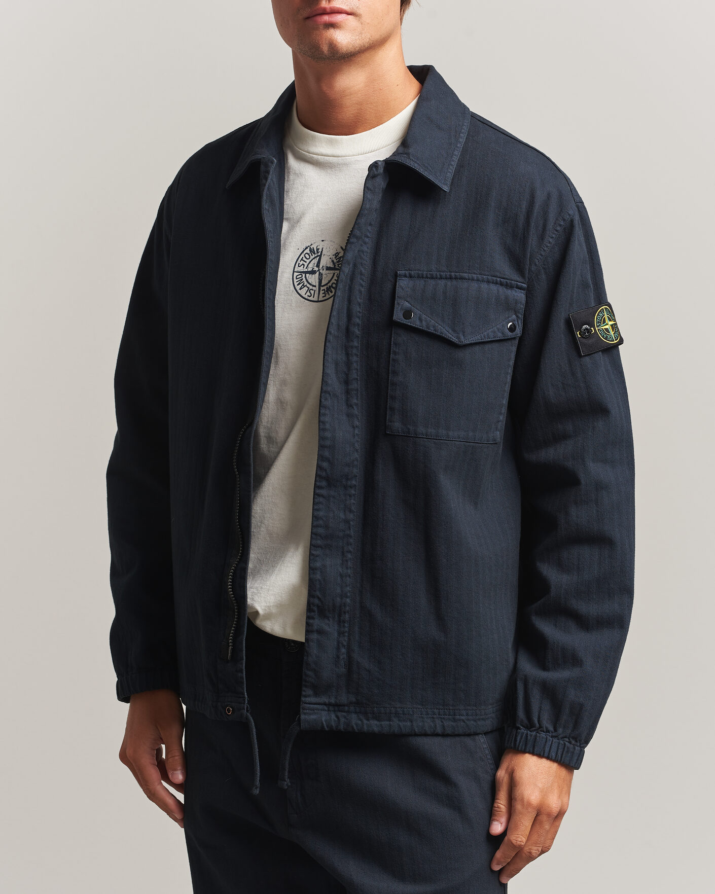 Men | Shirts | Stone Island | Garment Dyed Cotton Herringbone Overshirt Navy Blue