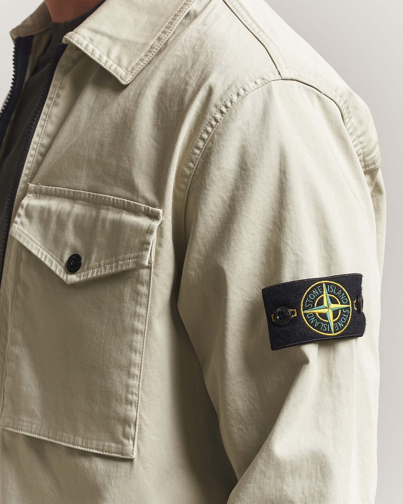 Men | Shirts | Stone Island | Organic Cotton Satin Stretch Zip Overshirt Sand