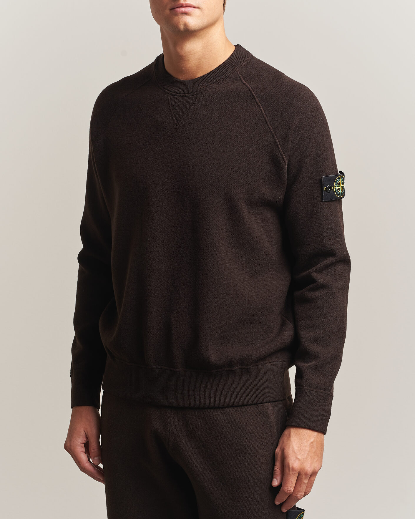 Men | Sweaters & Knitwear | Stone Island | Plush Stitch Stretch Wool Sweat Coal Grey