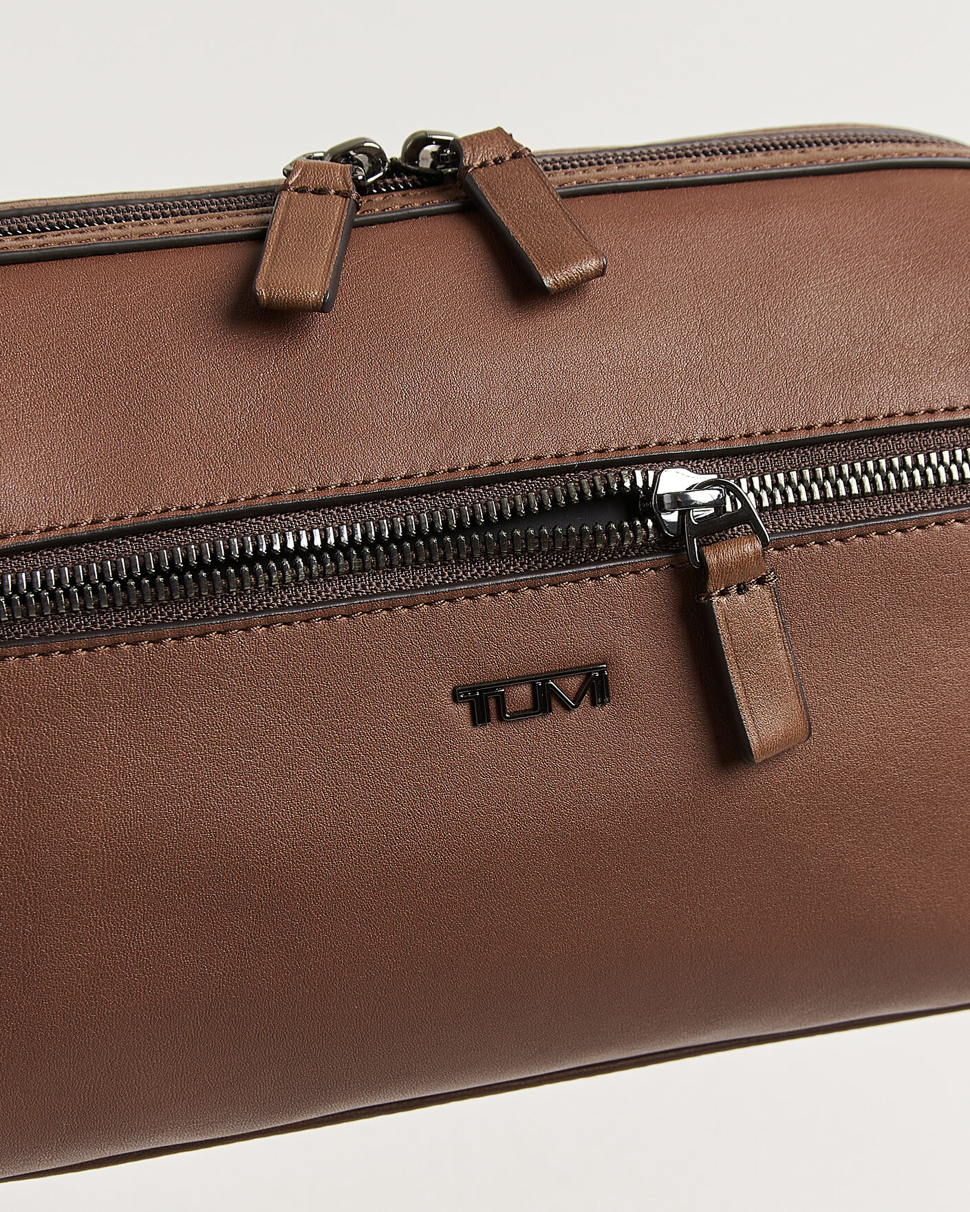 Men | Bags | TUMI | Framed Travel Kit Cognac
