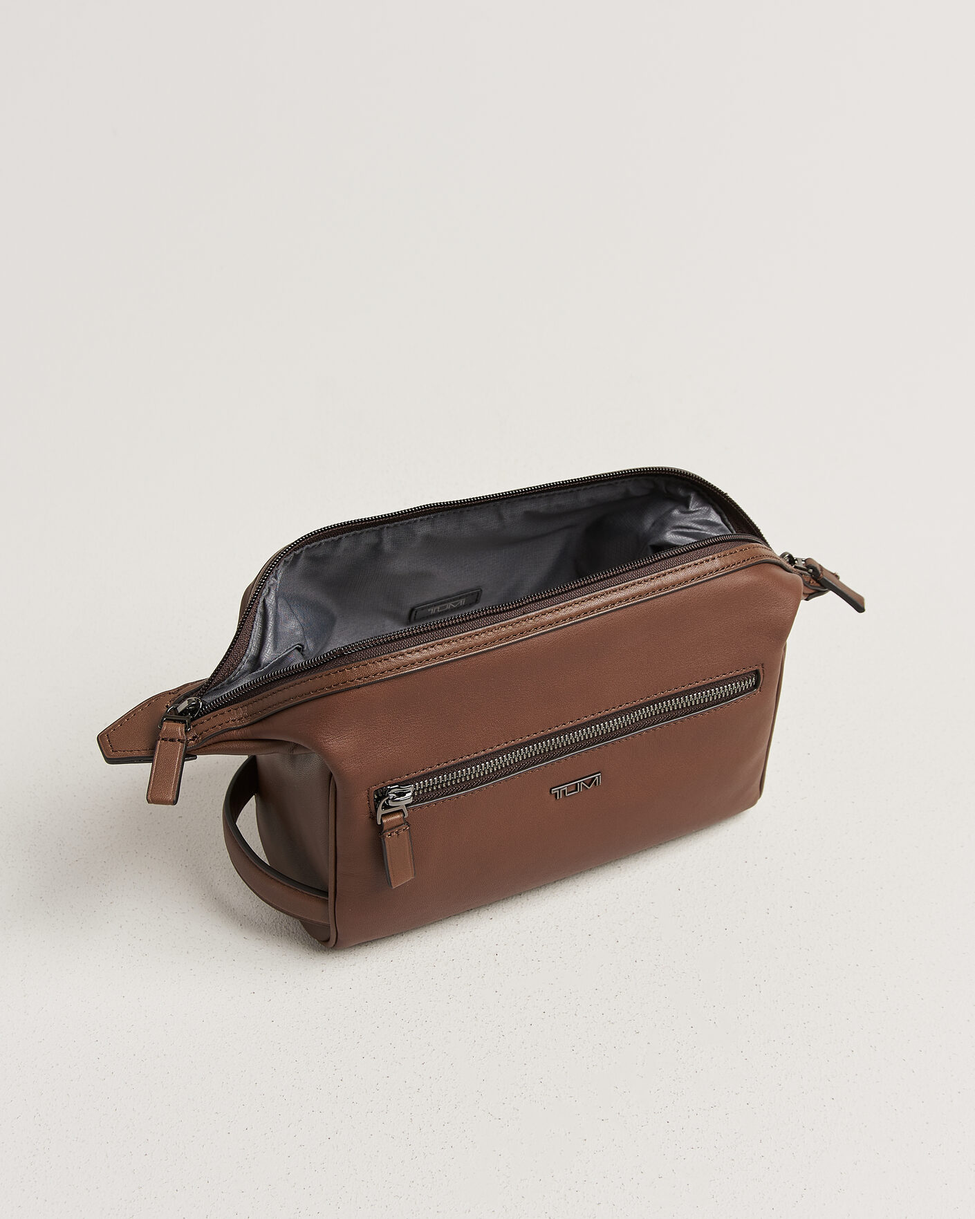 Men | Bags | TUMI | Framed Travel Kit Cognac