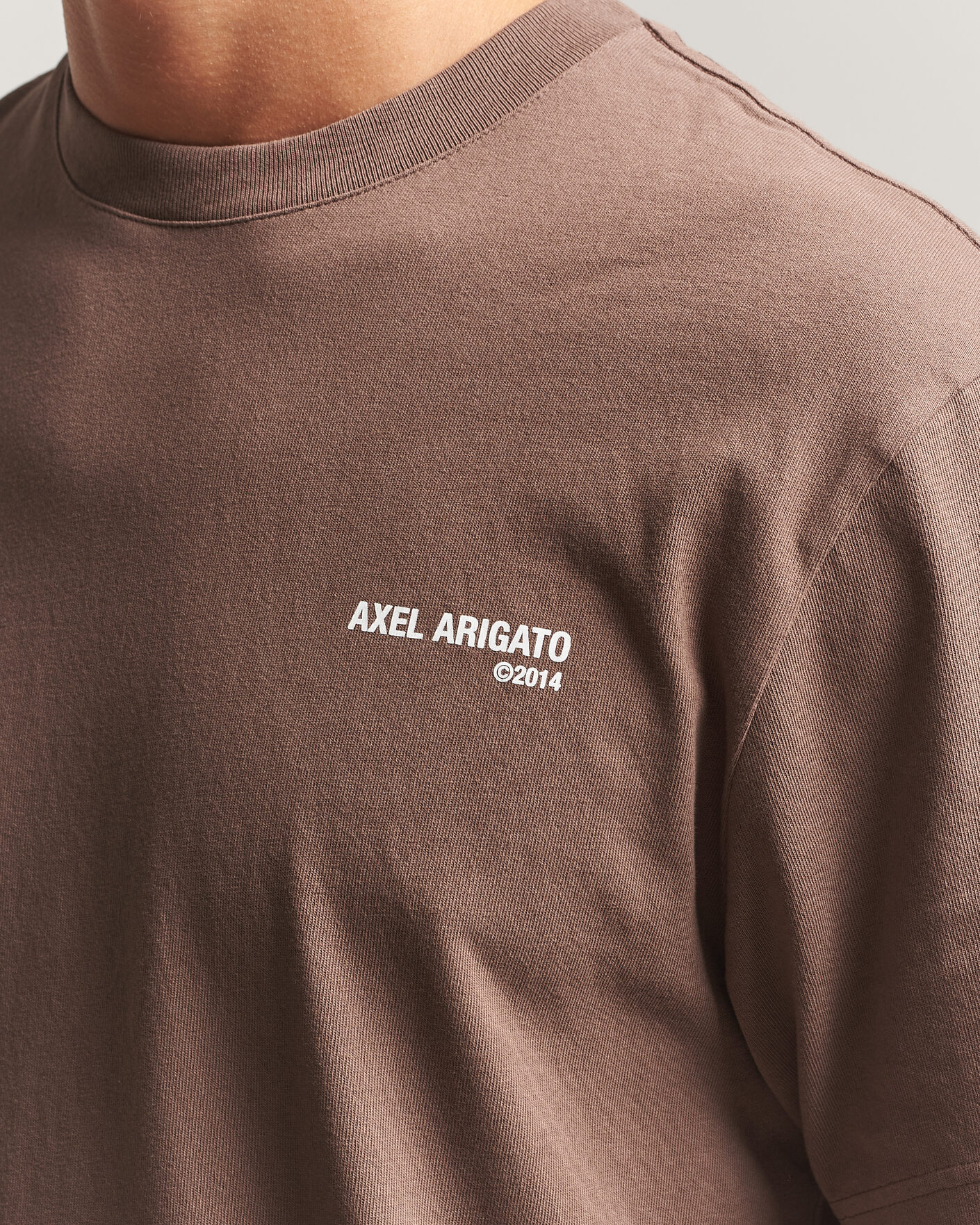 Men | T-Shirts | Axel Arigato | Legacy T-Shirt Coffee Brown