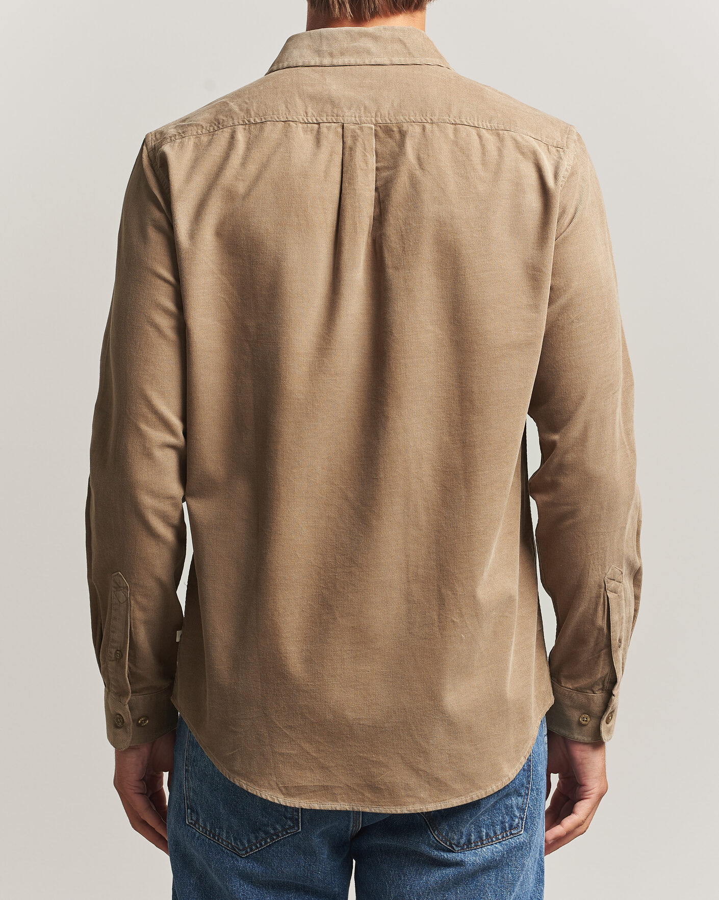 Men | Shirts | Samsøe Samsøe | Liam Baby Cord Shirt Lead Gray