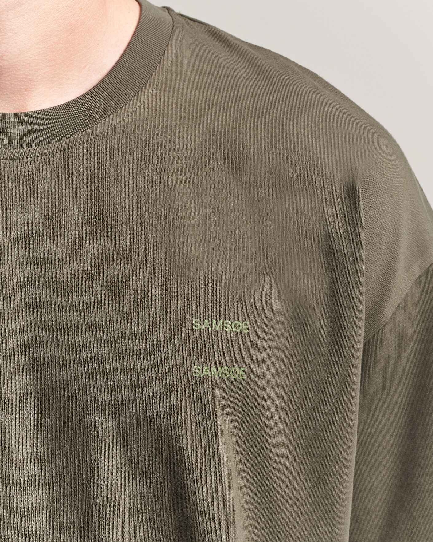 Men | T-Shirts | Samsøe Samsøe | Joel Organic Cotton T-Shirt Forest Night