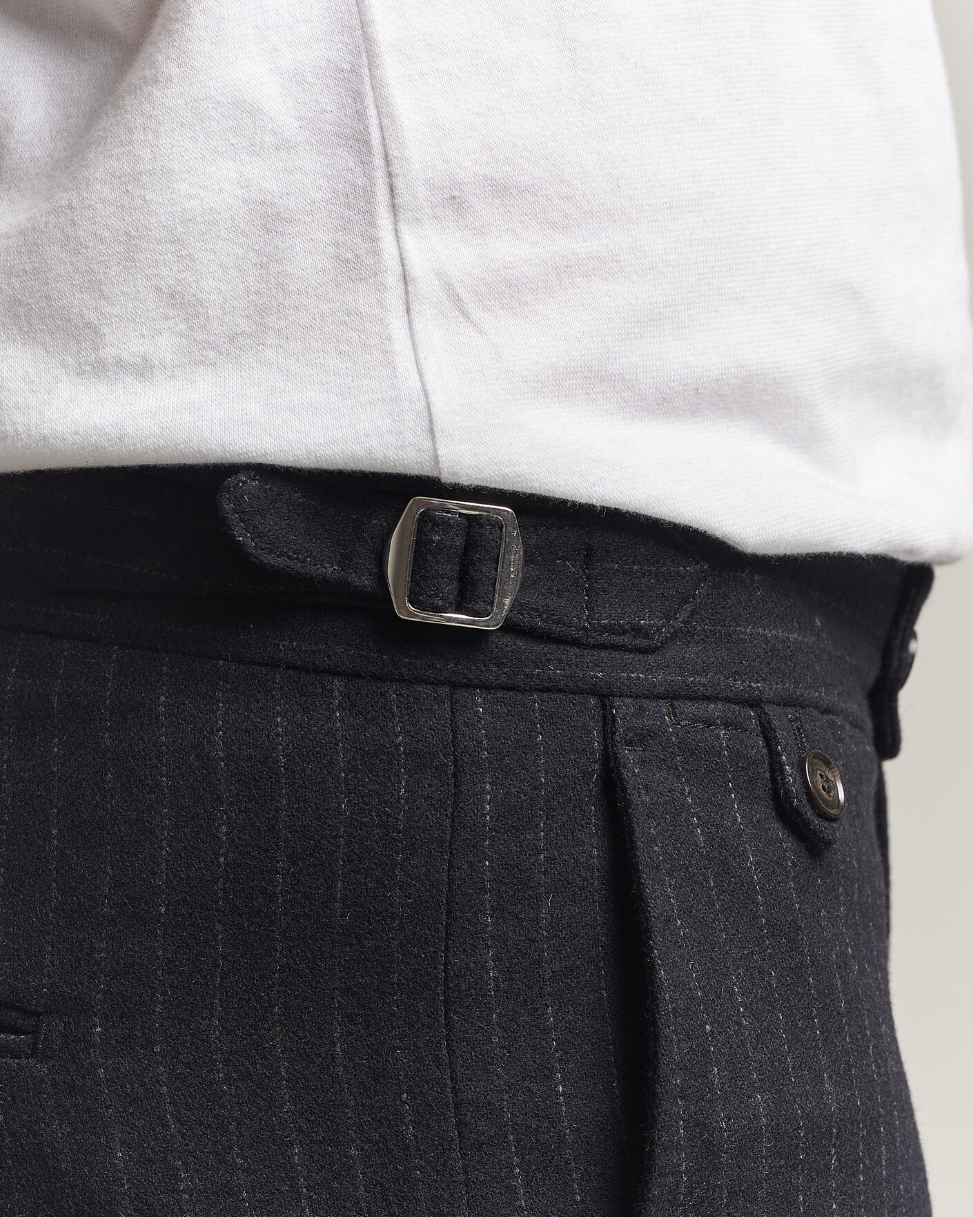 Men | Trousers | Tiger of Sweden | Tense Wool Pleated Pinstriped Trousers Blue Function