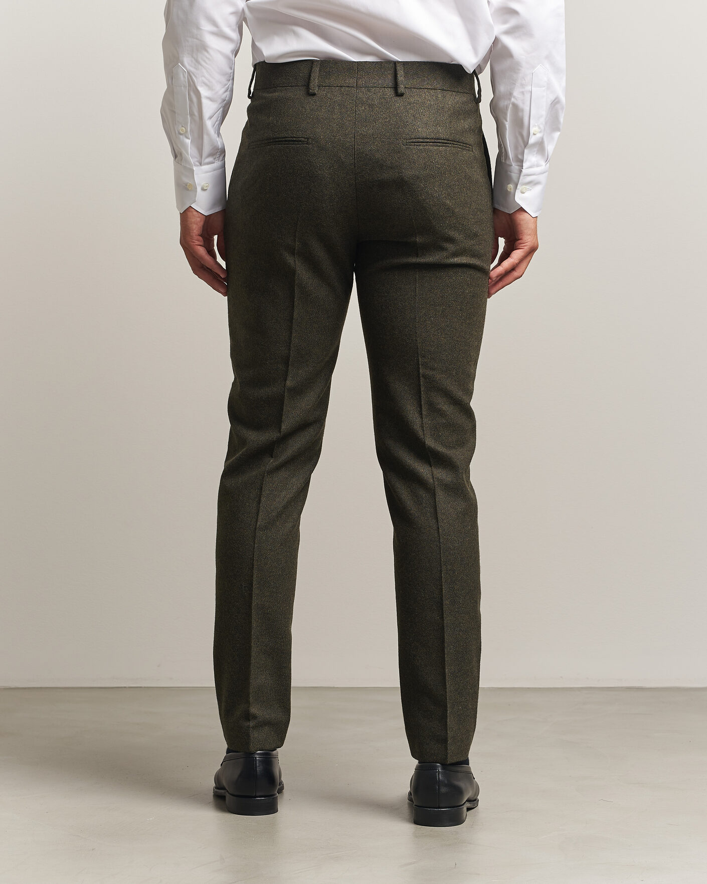 Men | Trousers | Tiger of Sweden | Tenuta Wool Flannel Suit Trousers Muted Canopy