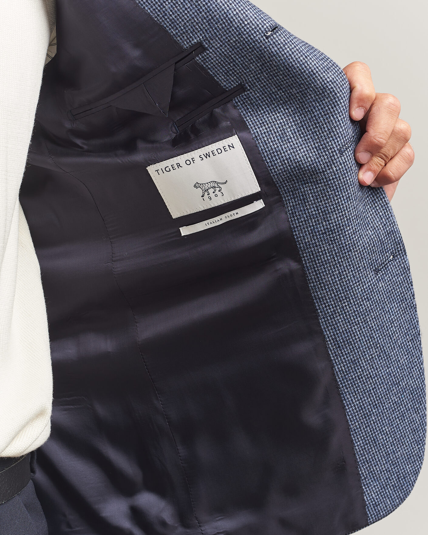 Men | Blazers | Tiger of Sweden | Easer Wool Pepita Blazer Iron Haze