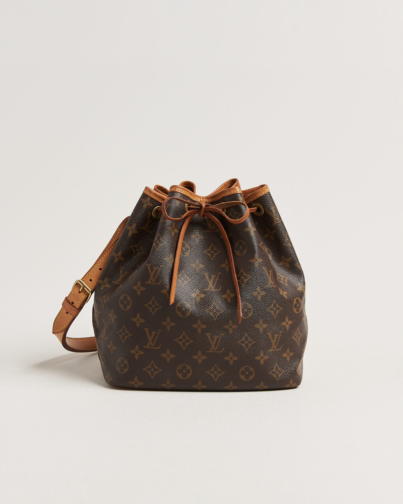 Men | Pre-Owned & Vintage Bags | Louis Vuitton Pre-Owned | Petit Noé Monogram
