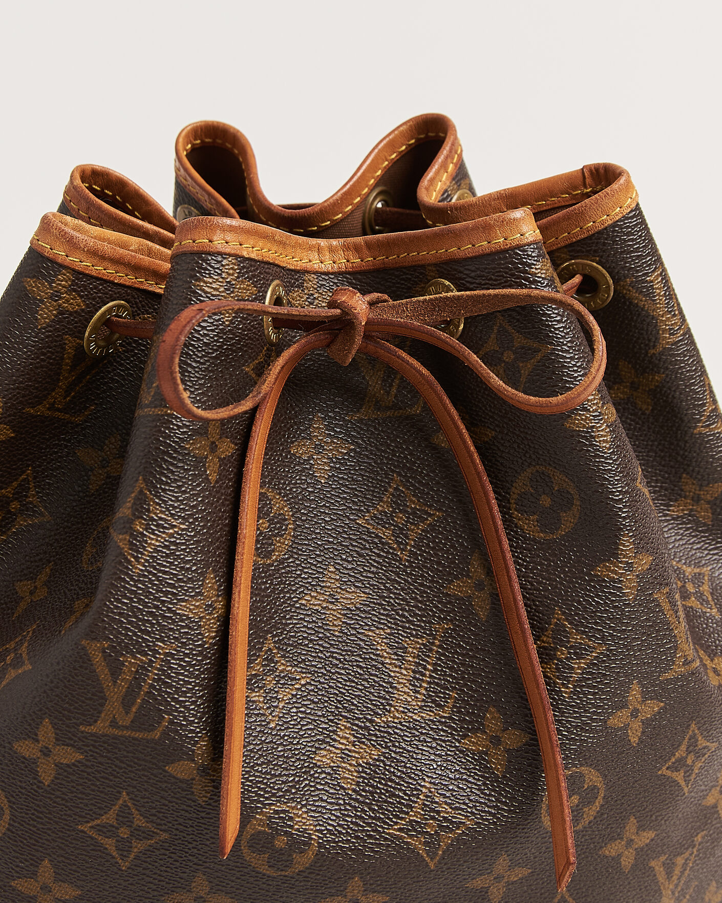 Men | Pre-Owned & Vintage Bags | Louis Vuitton Pre-Owned | Petit Noé Monogram