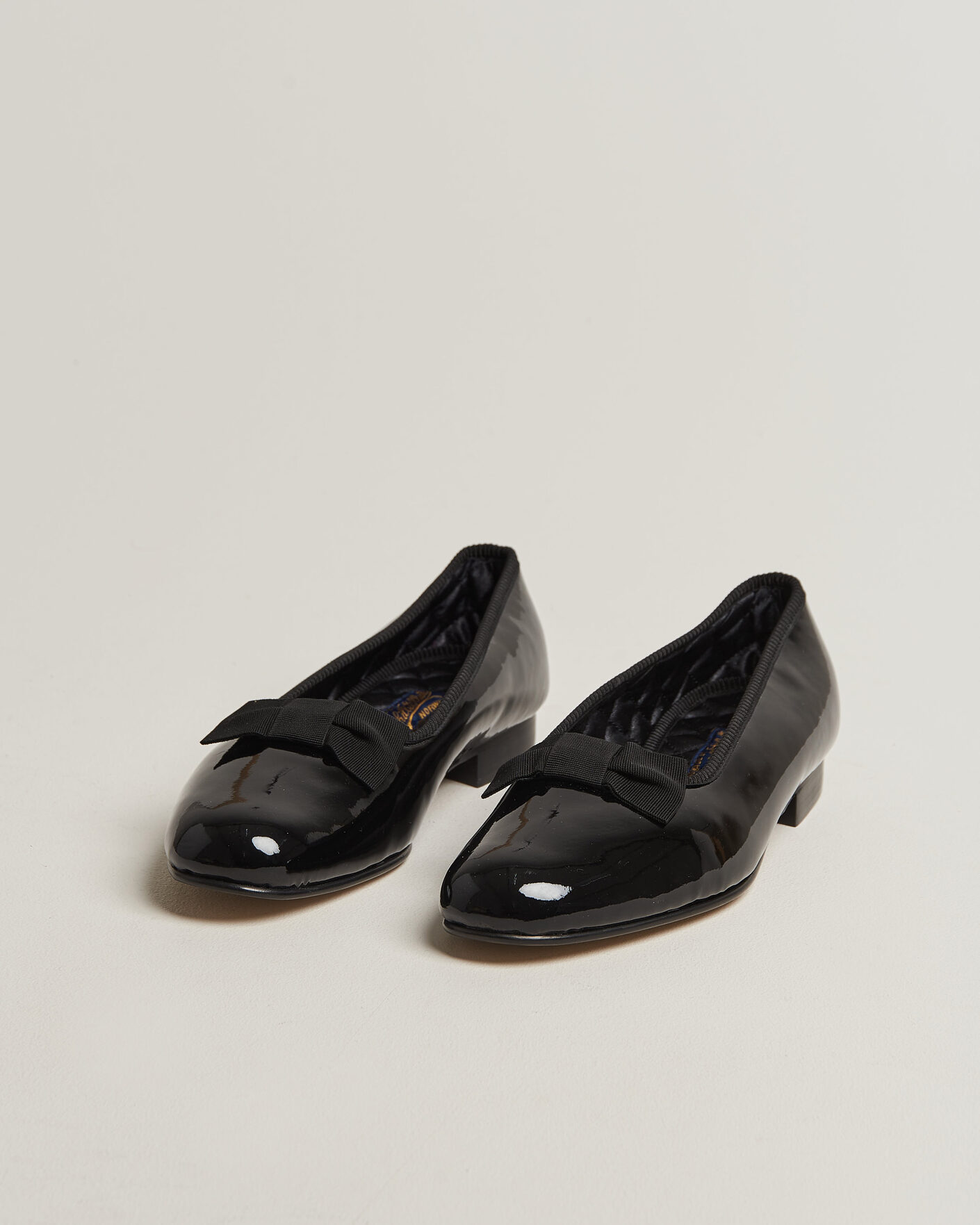 Men | Patent-Leather Shoes | Bowhill & Elliott | Patent Opera Pump Black