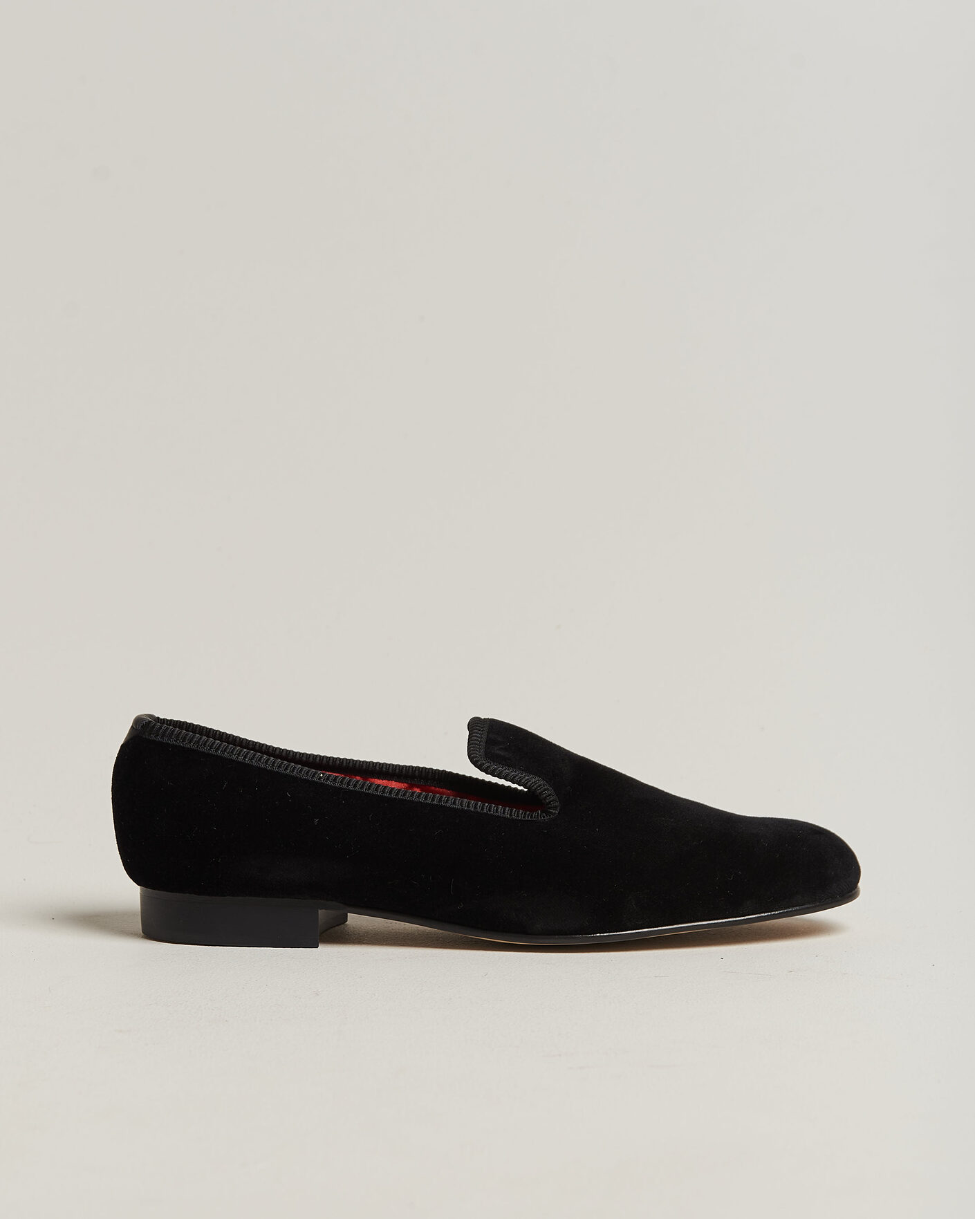 Men | Loafers | Bowhill & Elliott | Plain Albert Pump Black Velvet