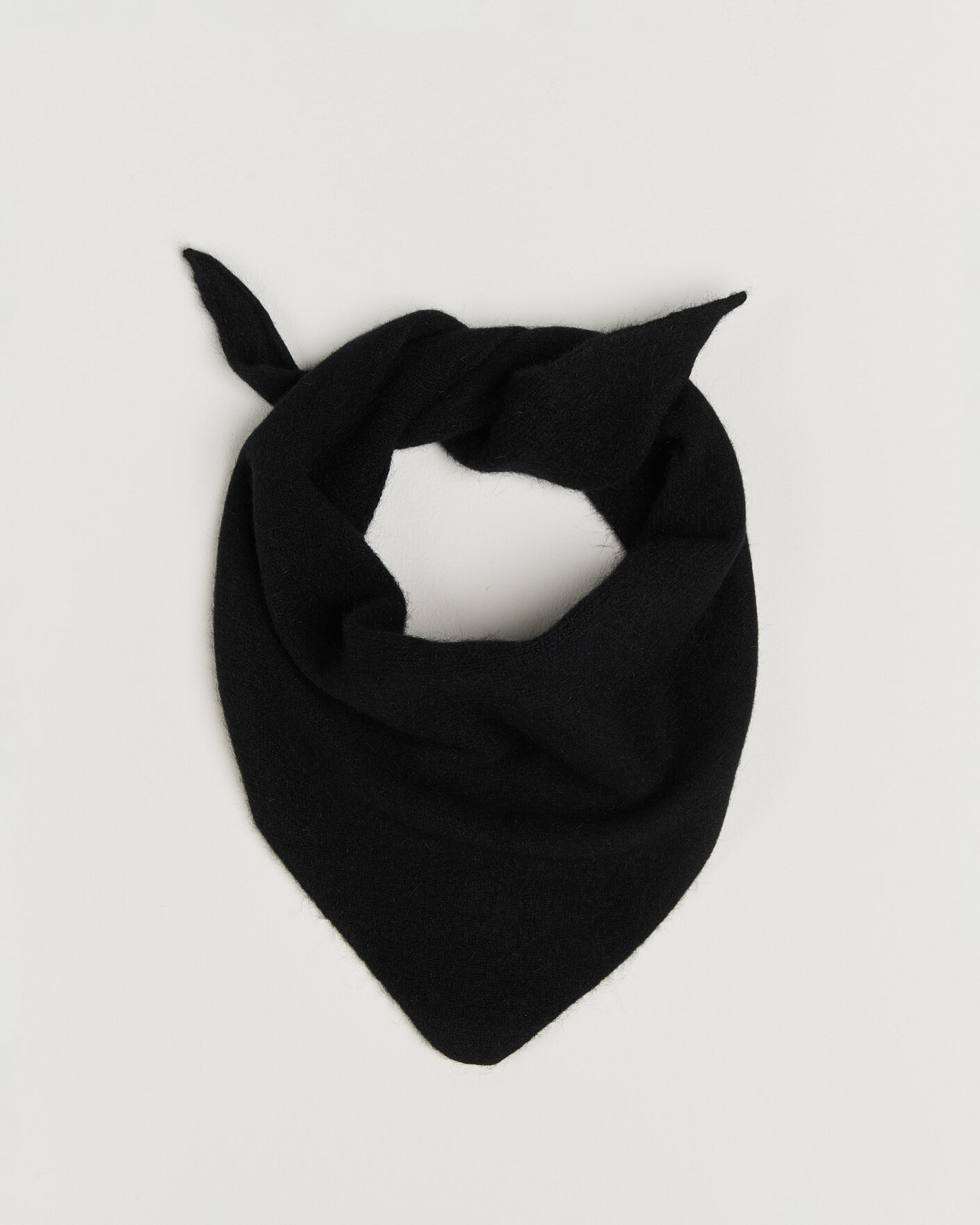 Men | Dress Scarves | Le Bonnet | Lambswool/Caregora Bandana Onyx