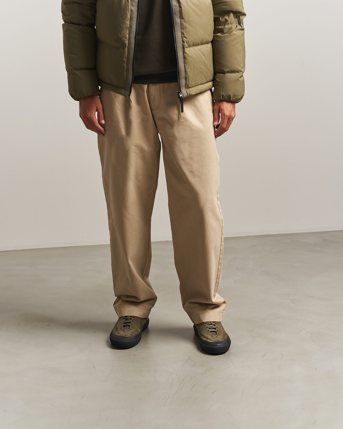 Men | Sneakers | Stone Island | Low Top Suede Sneaker Military Green