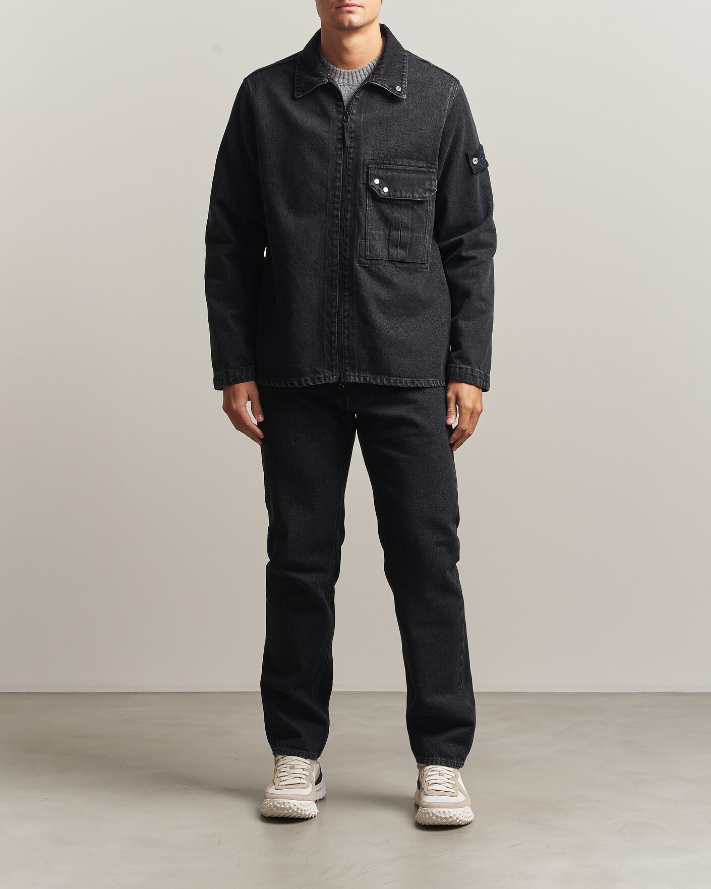 Men | Jeans | Stone Island | Regular Straight Fit Jeans Black Medium Wash