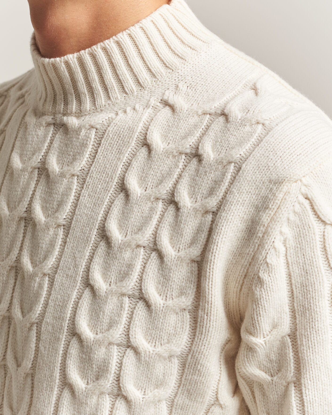 Men | Sweaters & Knitwear | Zanone | Double Cable Crew Neck Latte
