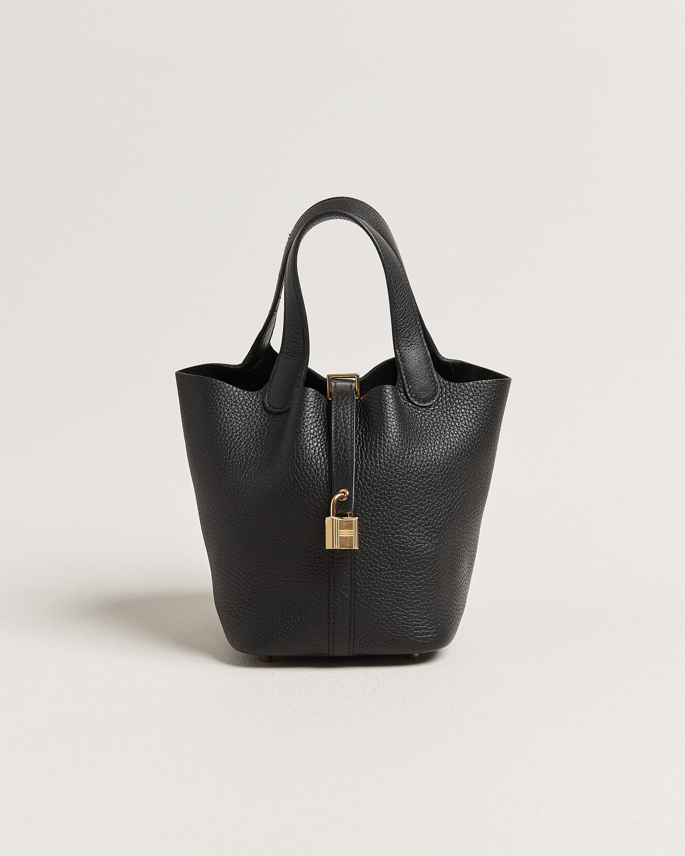 Men | Pre-Owned & Vintage Bags | Hermès Pre-Owned | Picotin Lock 18 Black