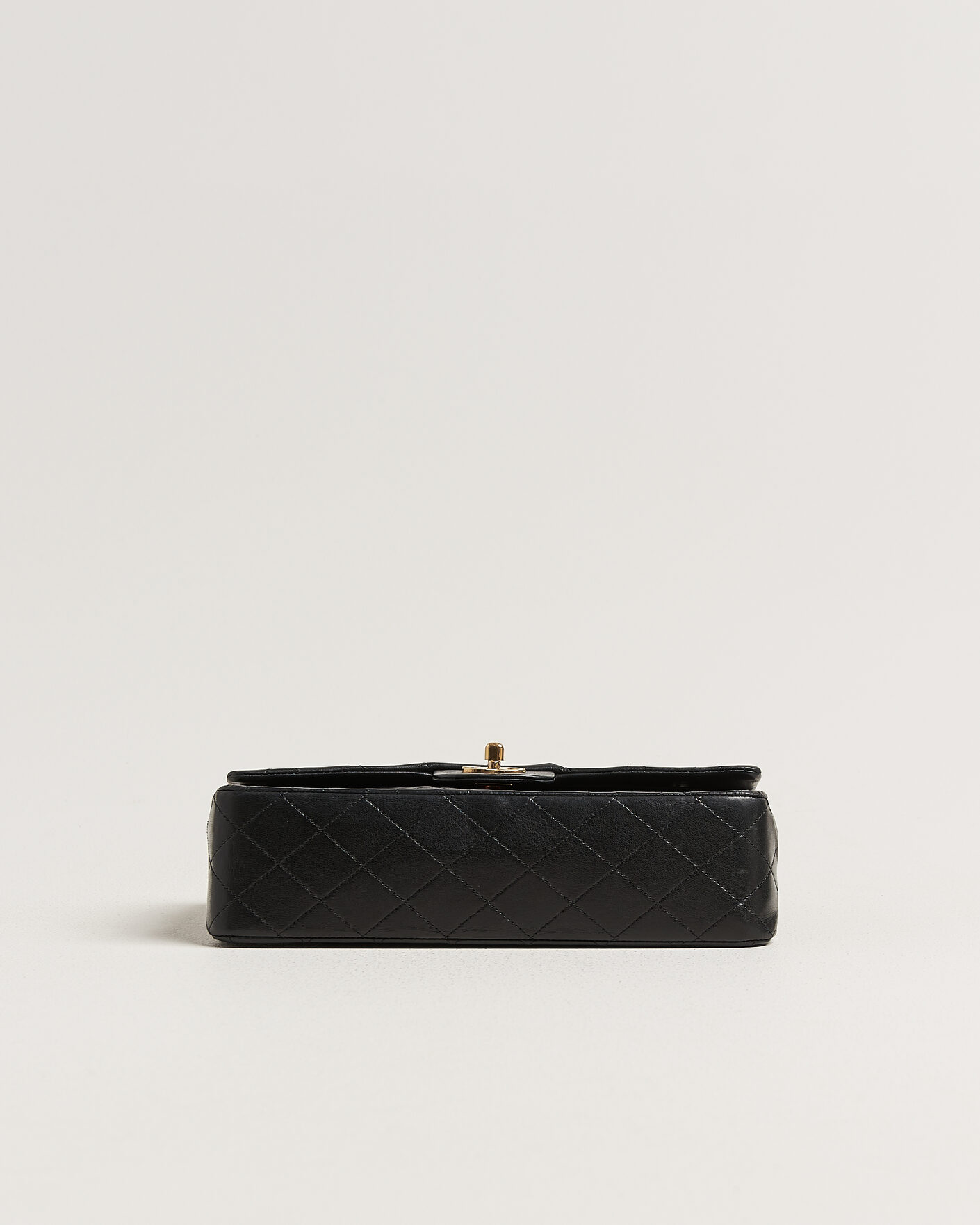 Men | Pre-Owned & Vintage Bags | Chanel Pre-Owned | Classic Medium Double Flap Bag Lambskin Black