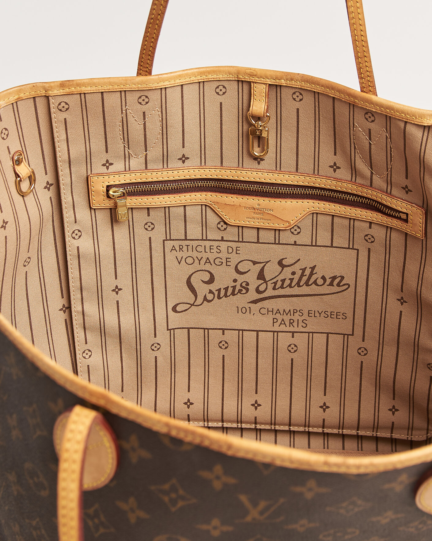 Men | Pre-Owned & Vintage Bags | Louis Vuitton Pre-Owned | Neverfull GM Monogram
