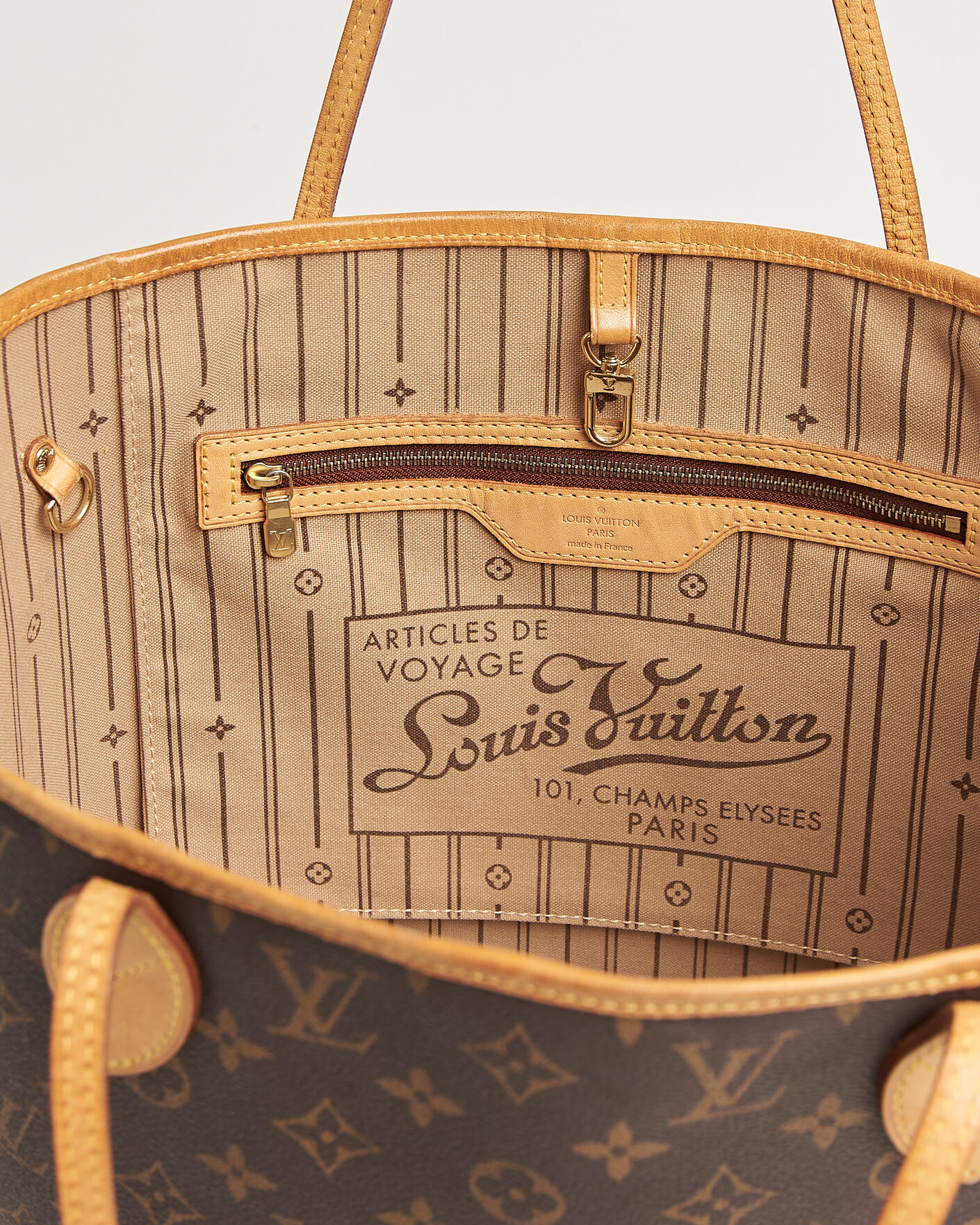 Men | Pre-Owned & Vintage Bags | Louis Vuitton Pre-Owned | Neverfull MM Monogram