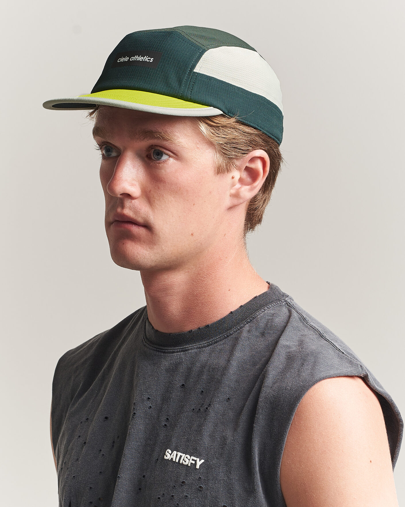 Men | Hats & Caps | Ciele | GOCap Field Running Cap Spruce Light Moss