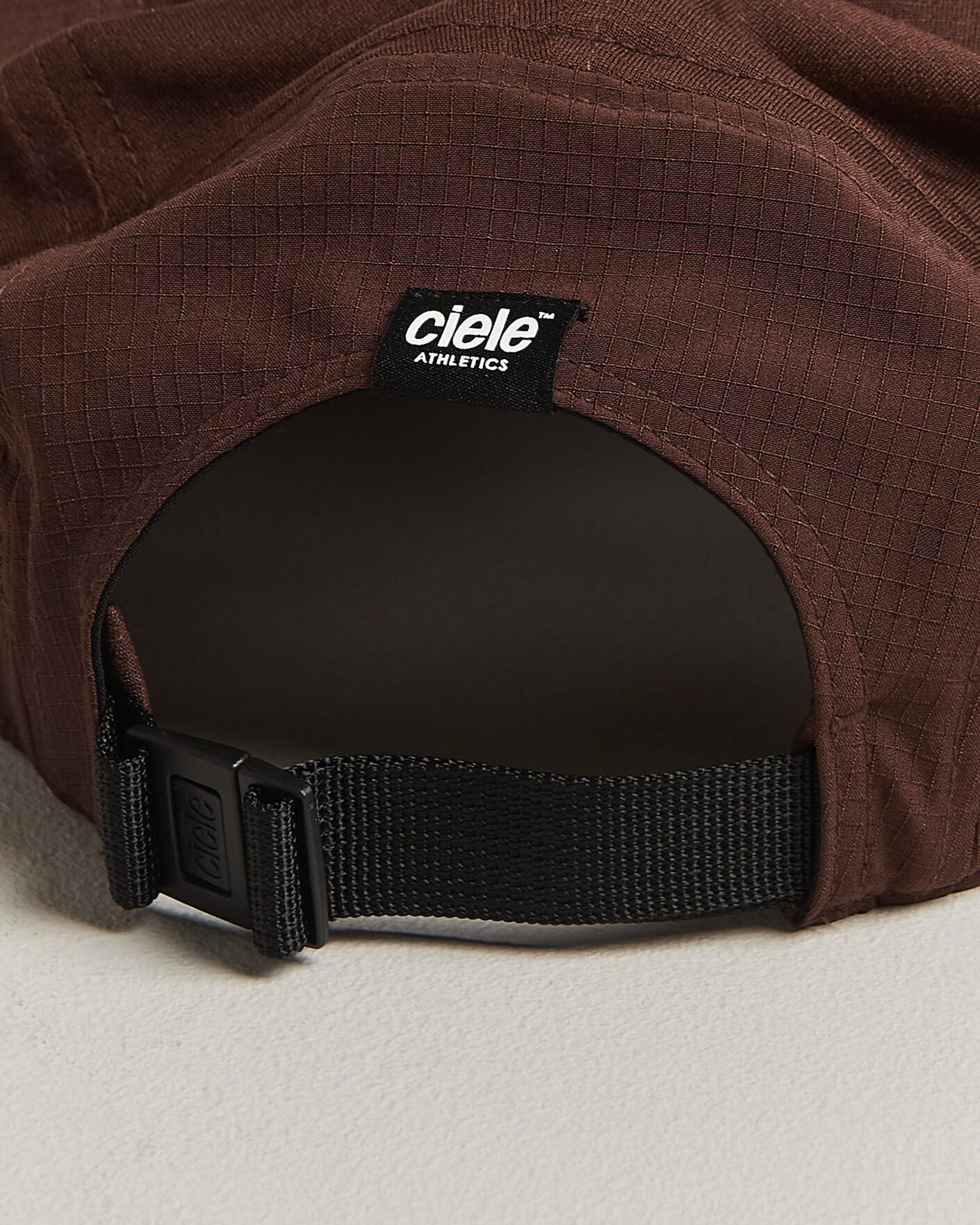 Men | Hats & Caps | Ciele | GOCap Field Running Cap Oak Cheetah