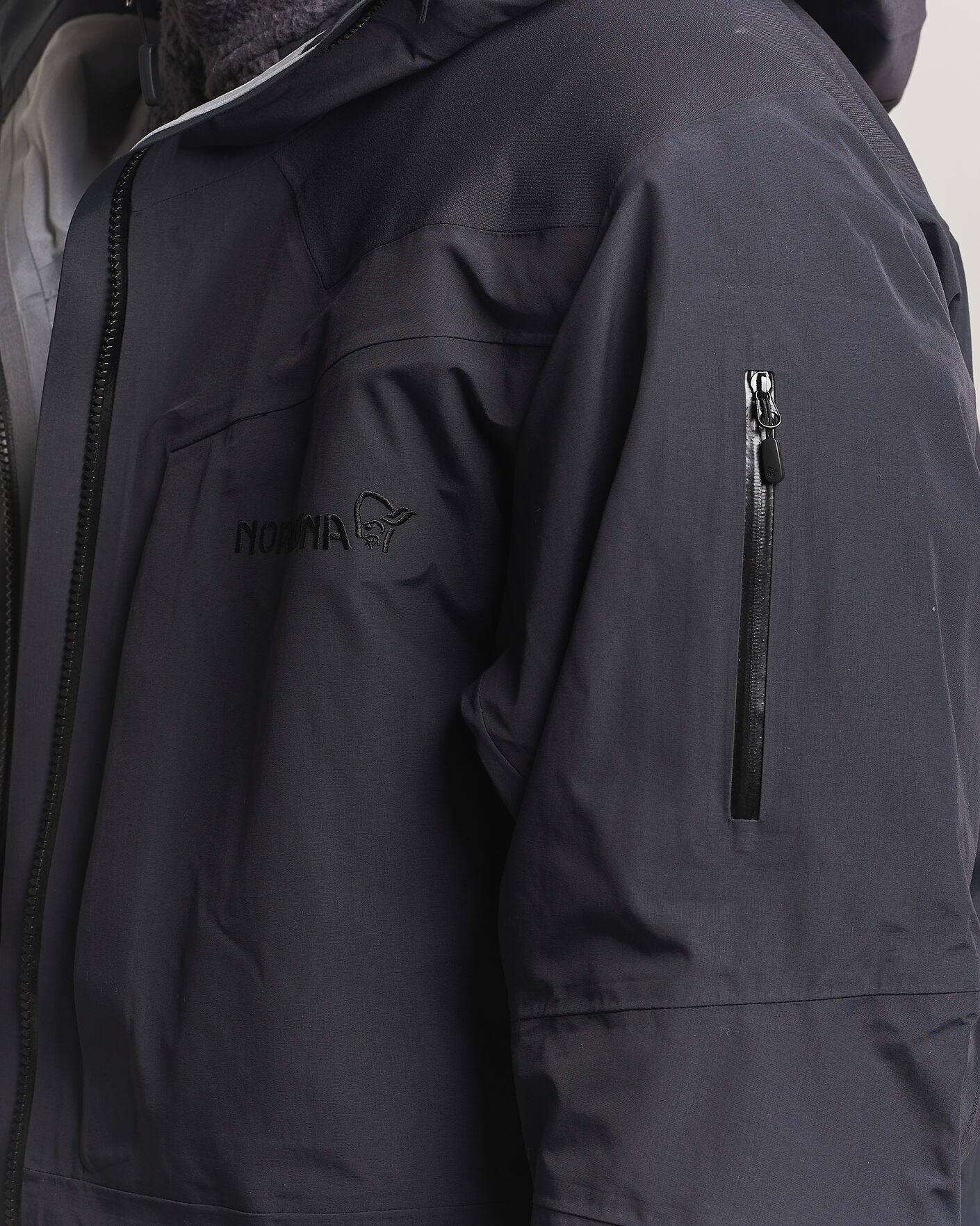 Men | Coats & Jackets | Norrøna | Tamok Dri3 Jacket Caviar Black