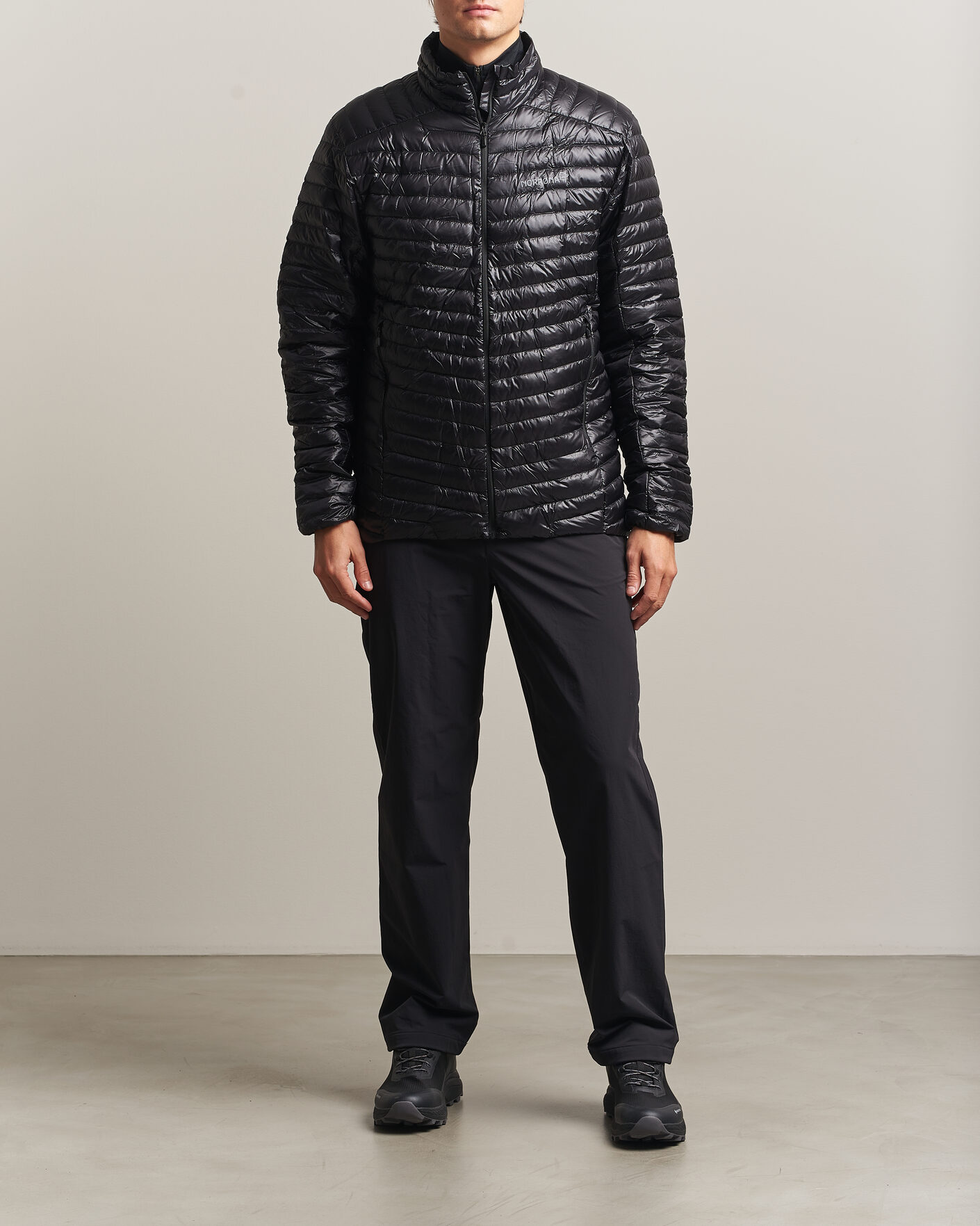 Men | Coats & Jackets | Norrøna | Trollveggen Down 800 Super Light Jacket Caviar Black