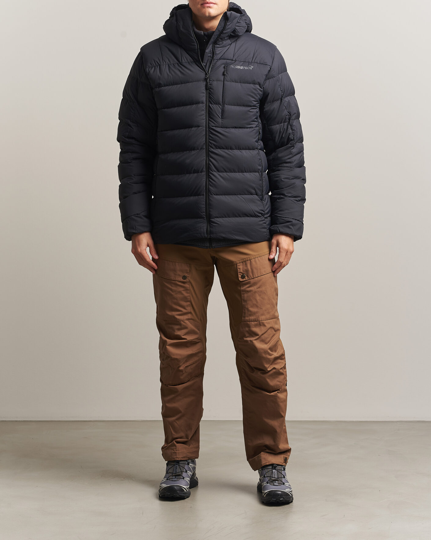 Men | Coats & Jackets | Norrøna | Femund Down 700 Zip Hood Caviar Black