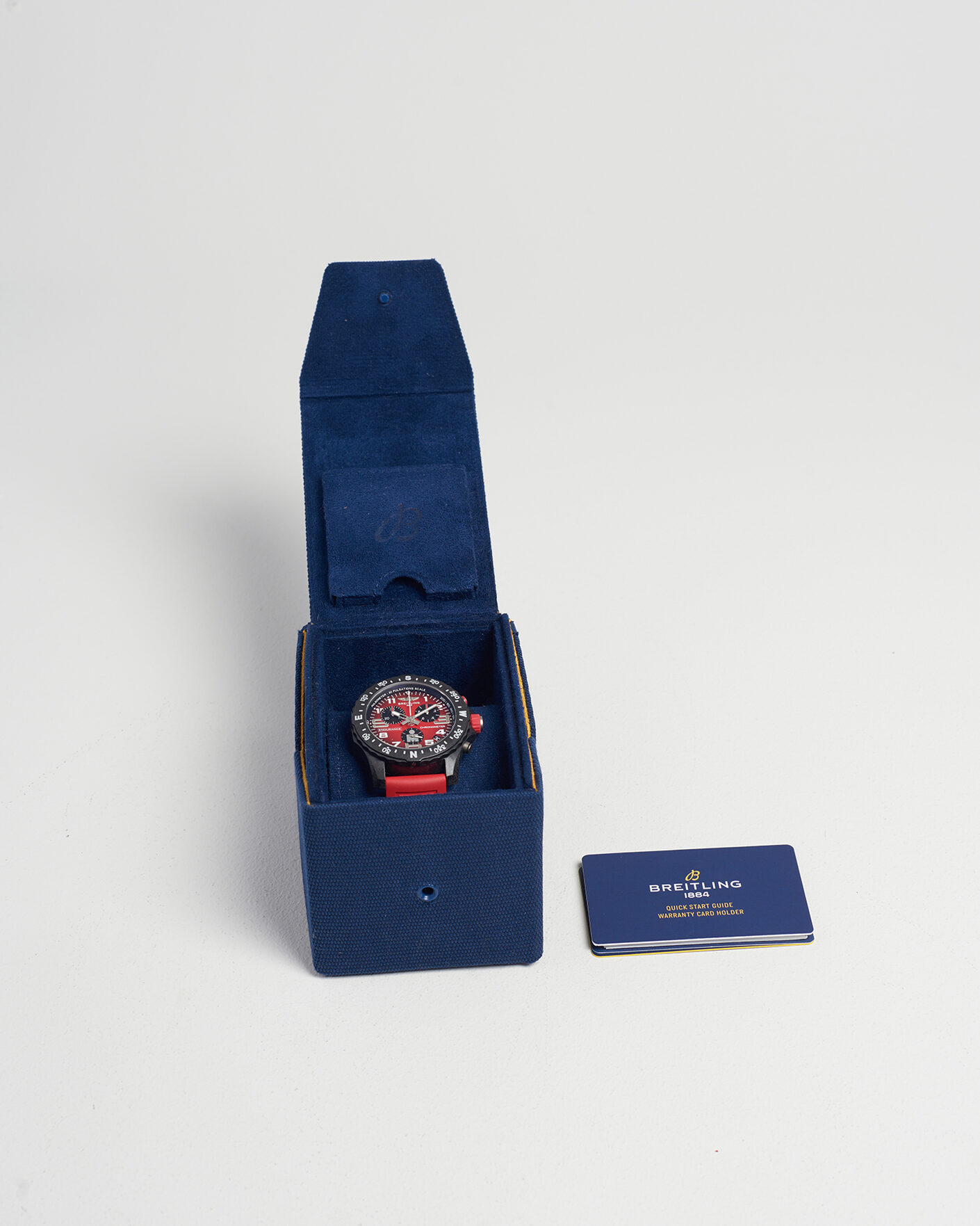 Men | Breitling Pre-Owned Endurance Pro | Breitling Pre-Owned | Endurance Pro