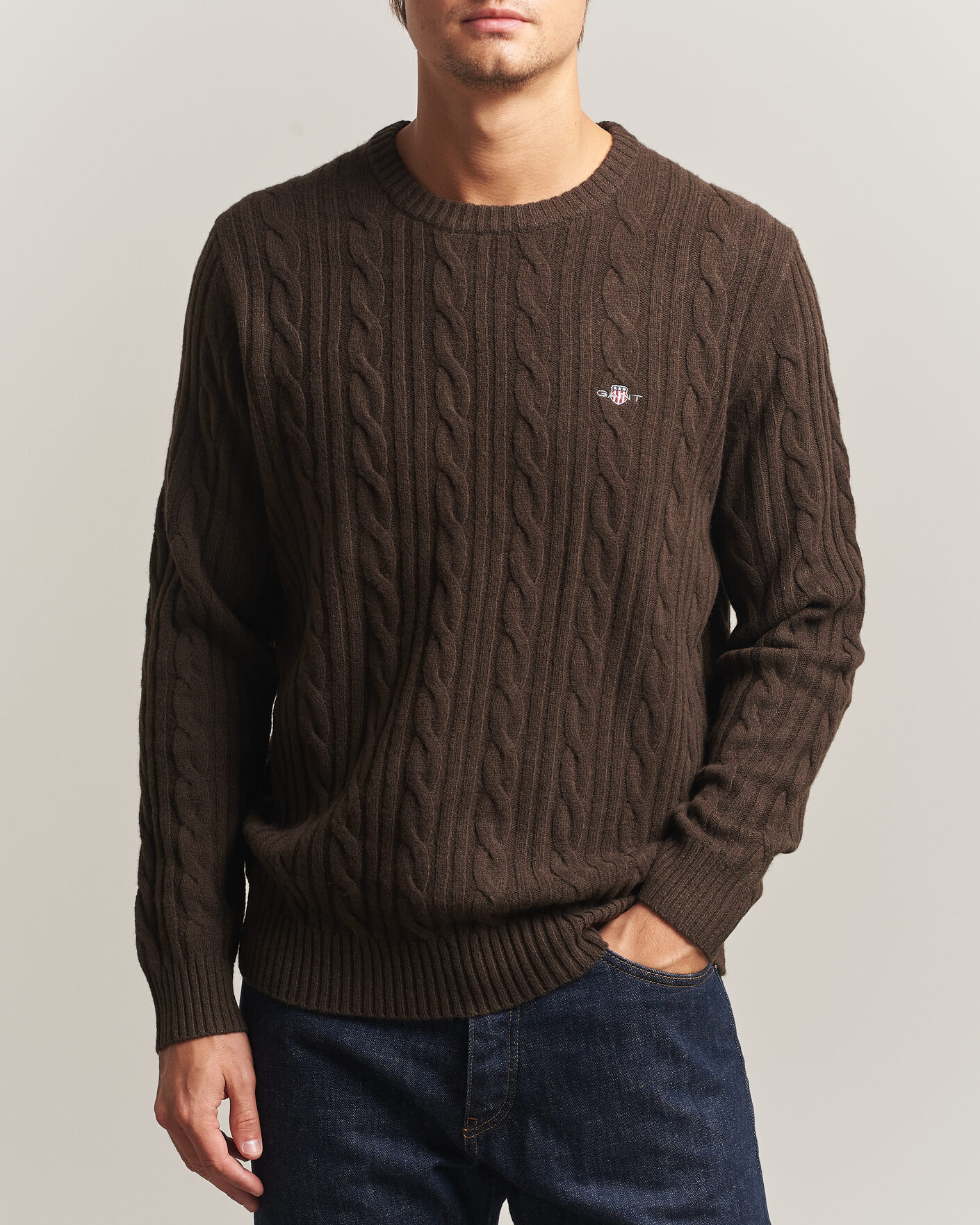 Men | Sweaters & Knitwear | Gant | Lambswool Cable Crew Neck Black Brown