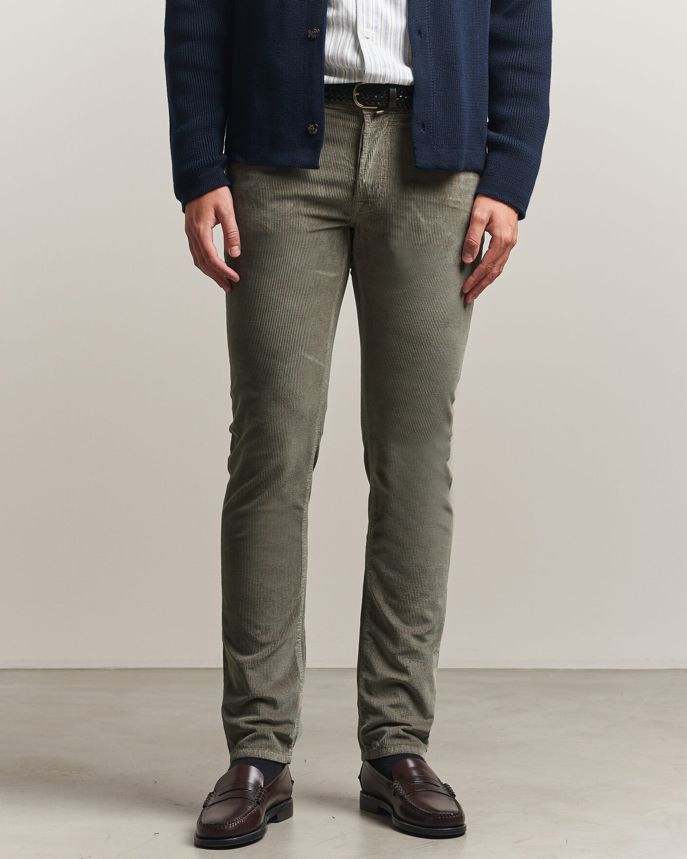 Men | Trousers | Jacob Cohën | Bard 5-Pocket Medium Corduroy Trousers Taupe