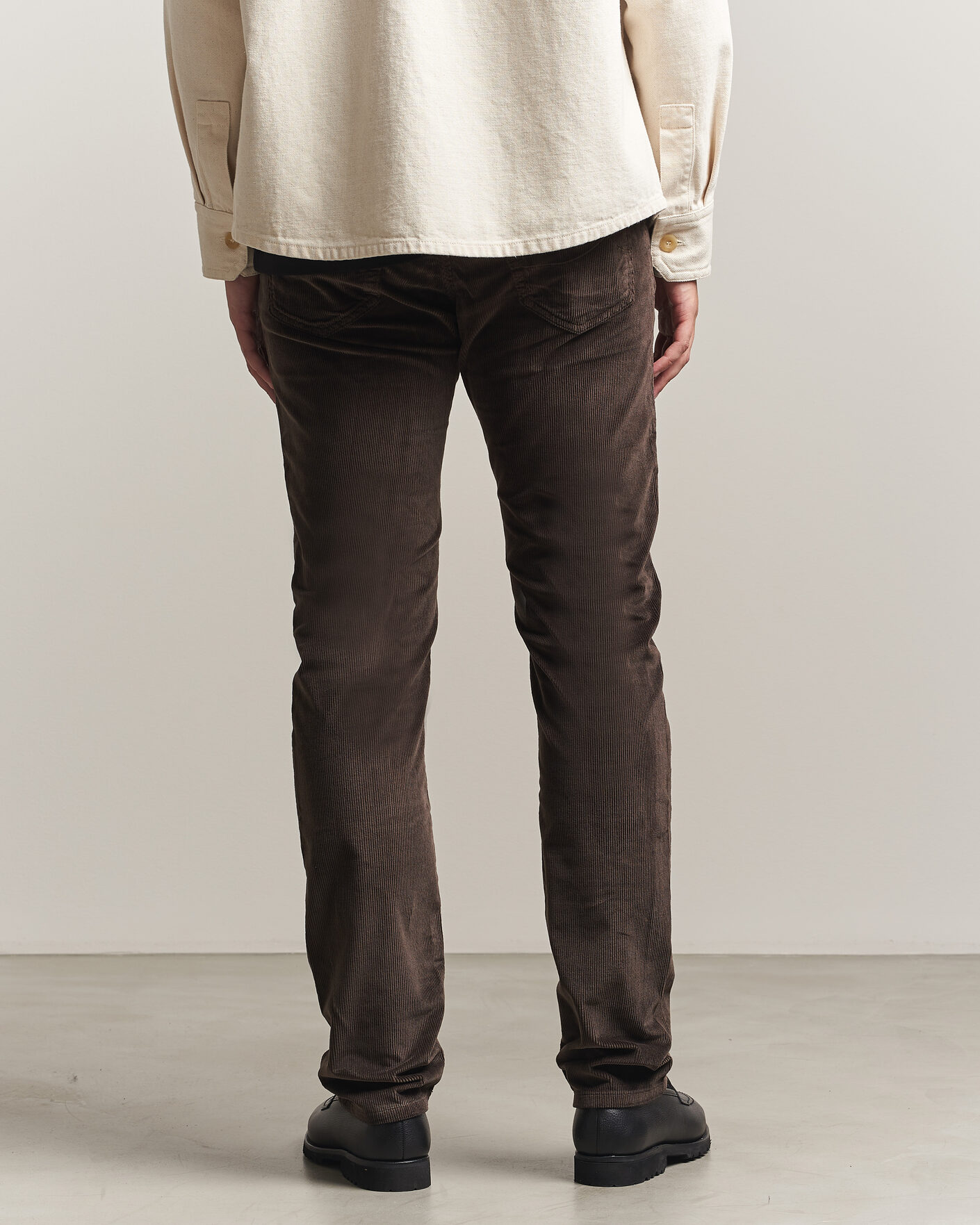 Men | Trousers | Jacob Cohën | Bard 5-Pocket Medium Corduroy Trousers Brown