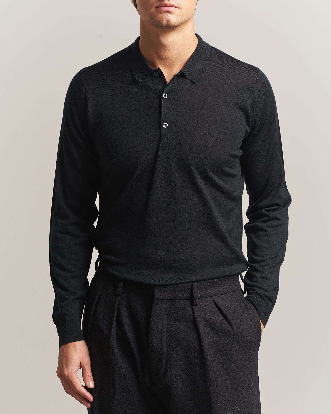 Men | Sweaters & Knitwear | John Smedley | Belper Extra Fine Merino Polo Pullover Black