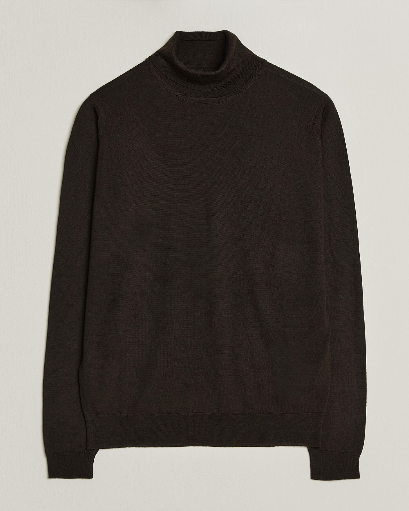 Men | Sweaters & Knitwear | John Smedley | Cherwell Extra Fine Merino Rollneck Faulkner Brown