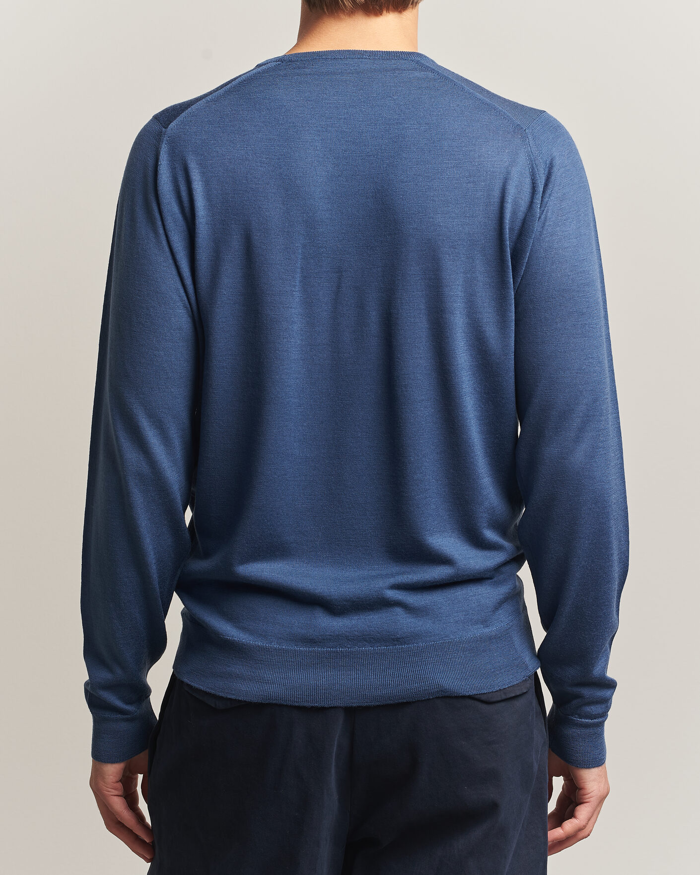 Men | Sweaters & Knitwear | John Smedley | Lundy Extra Fine Merino Crew Neck Teal Firth