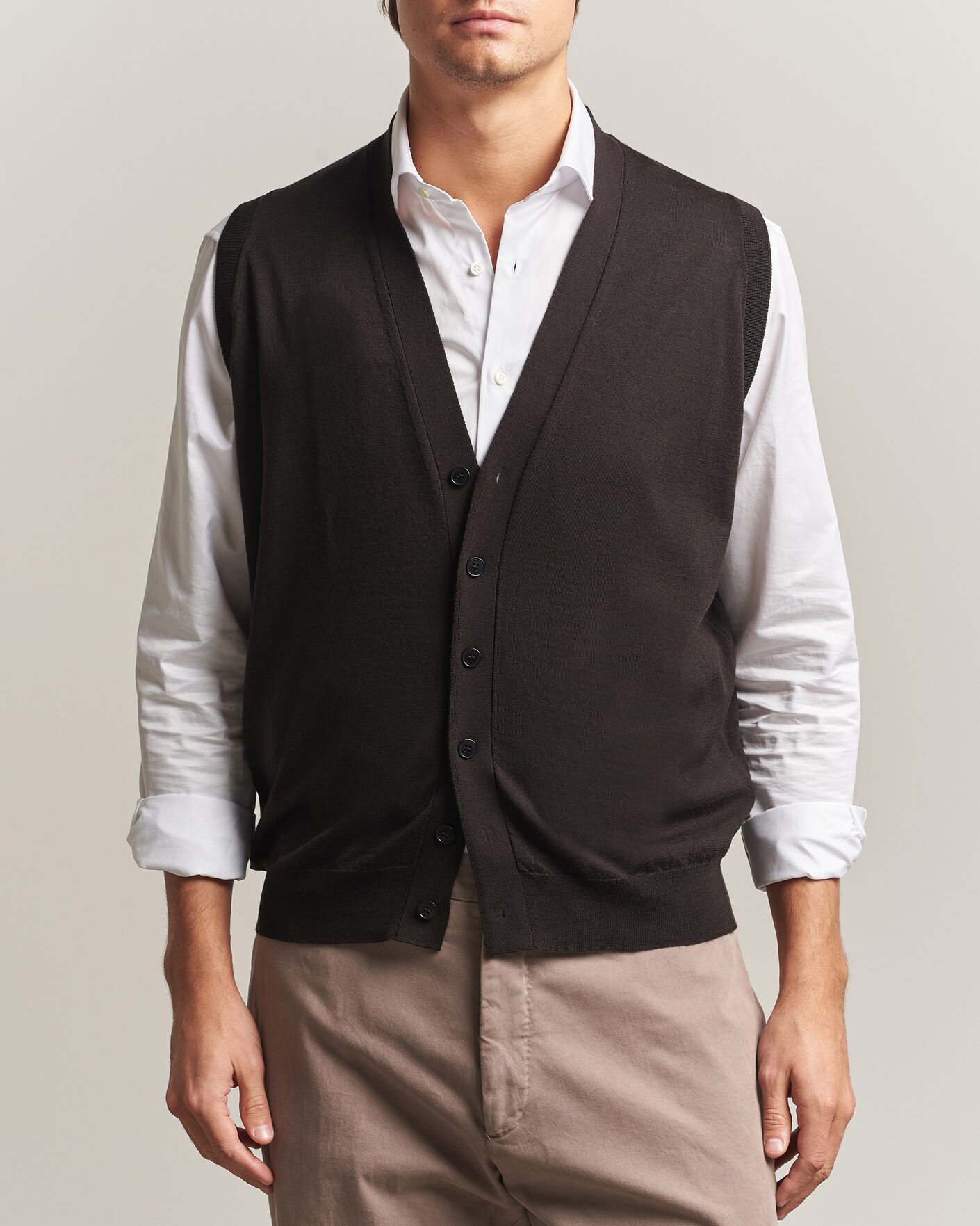 Men | Sweaters & Knitwear | John Smedley | Bolton Extra Fine Merino Waistcoat Faulkner Brown