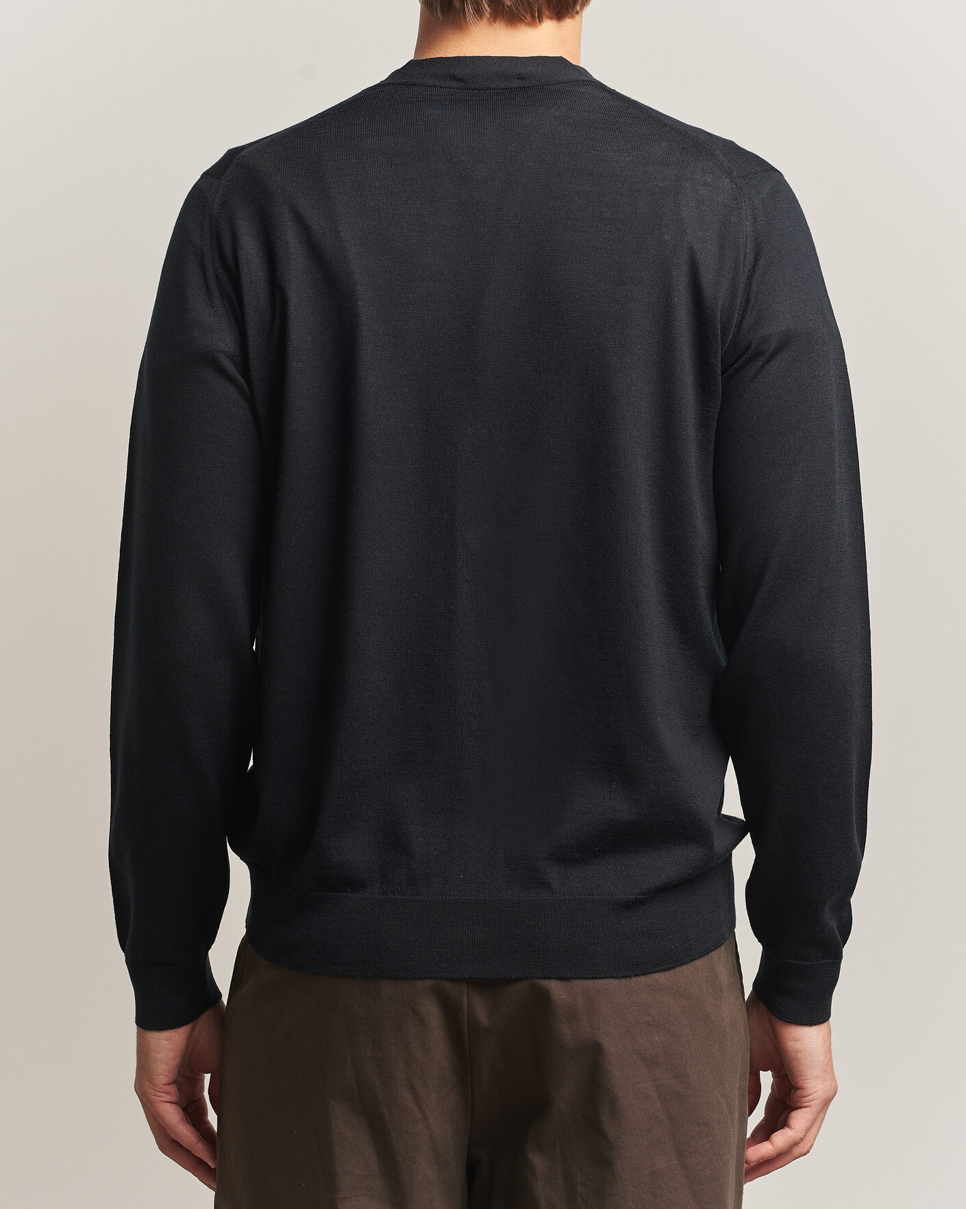 Men | Sweaters & Knitwear | John Smedley | Bradrick Extra Fine Merino Cardigan Black