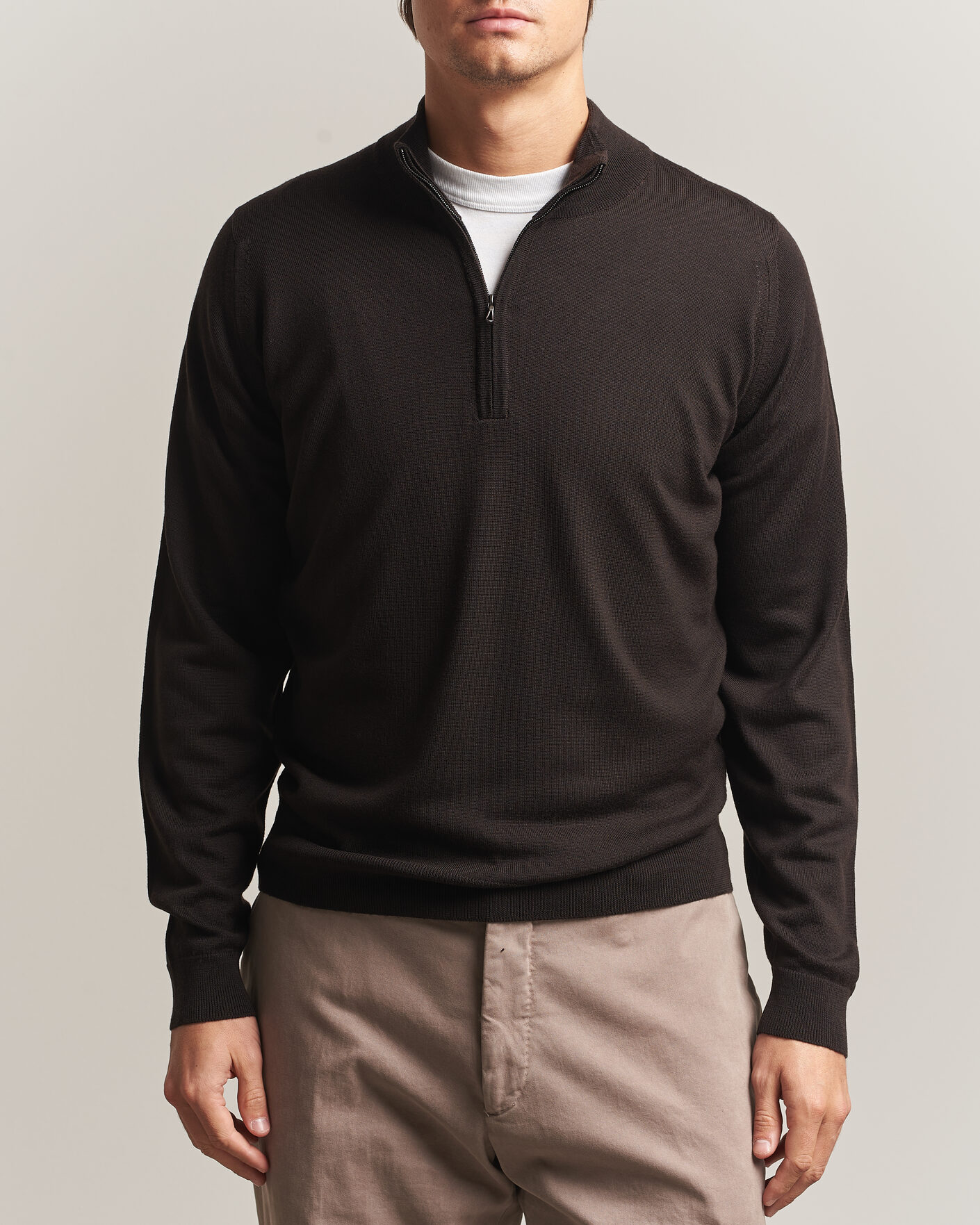 Men | Sweaters & Knitwear | John Smedley | Tapton Extra Fine Merino Half Zip Faulkner Brown